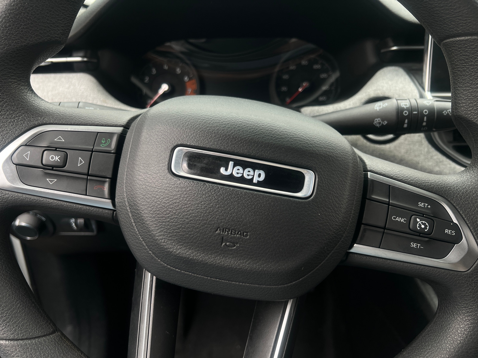 Thumbnail: 2023 Jeep Compass - 5