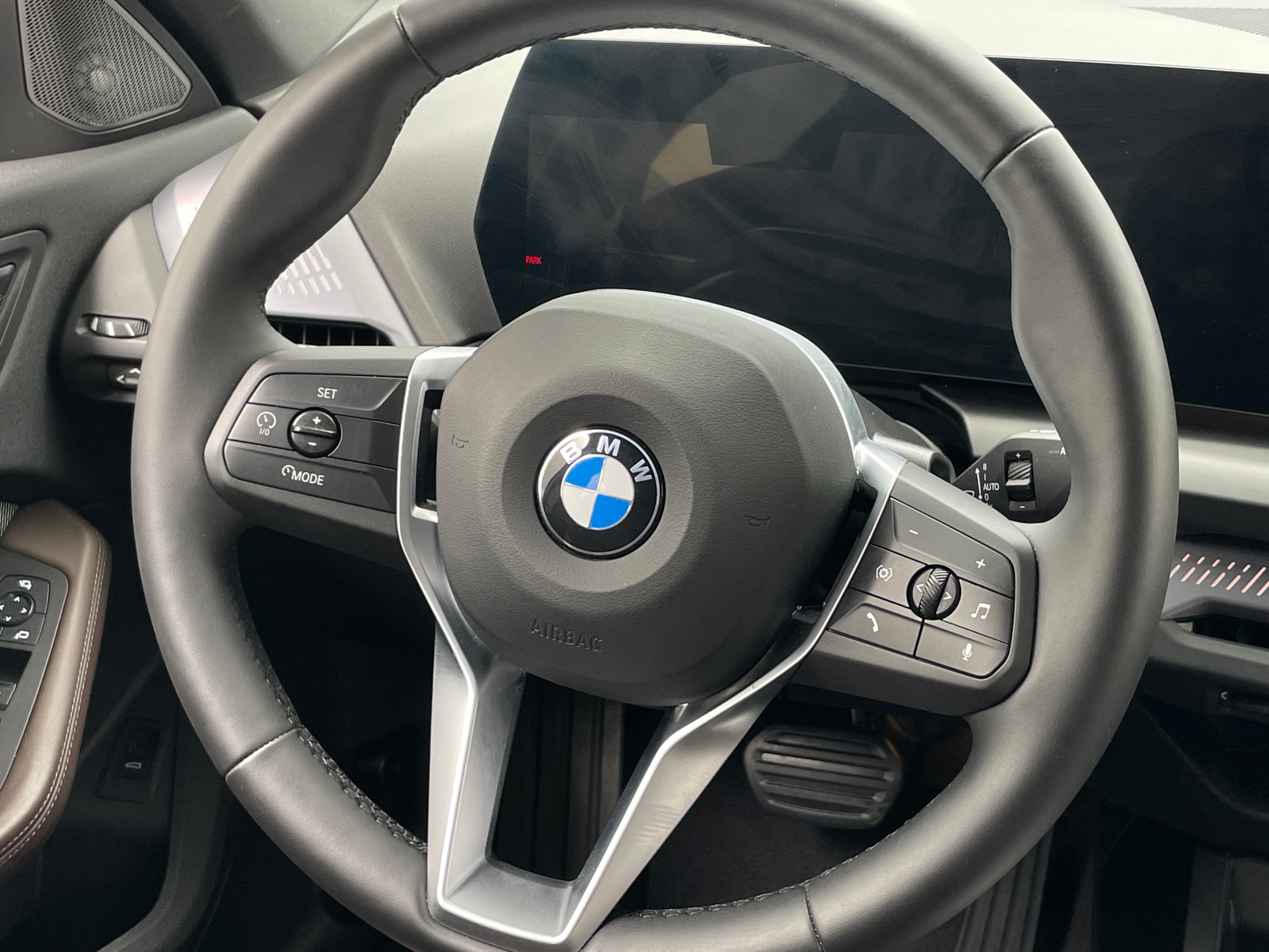 Thumbnail: 2025 BMW 2 Series - 4