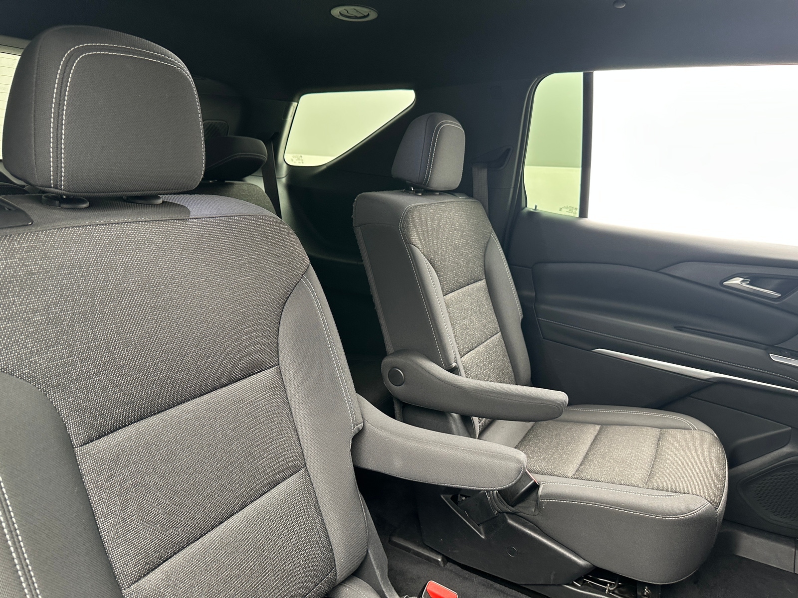 Thumbnail: 2024 Chevrolet Traverse - 6