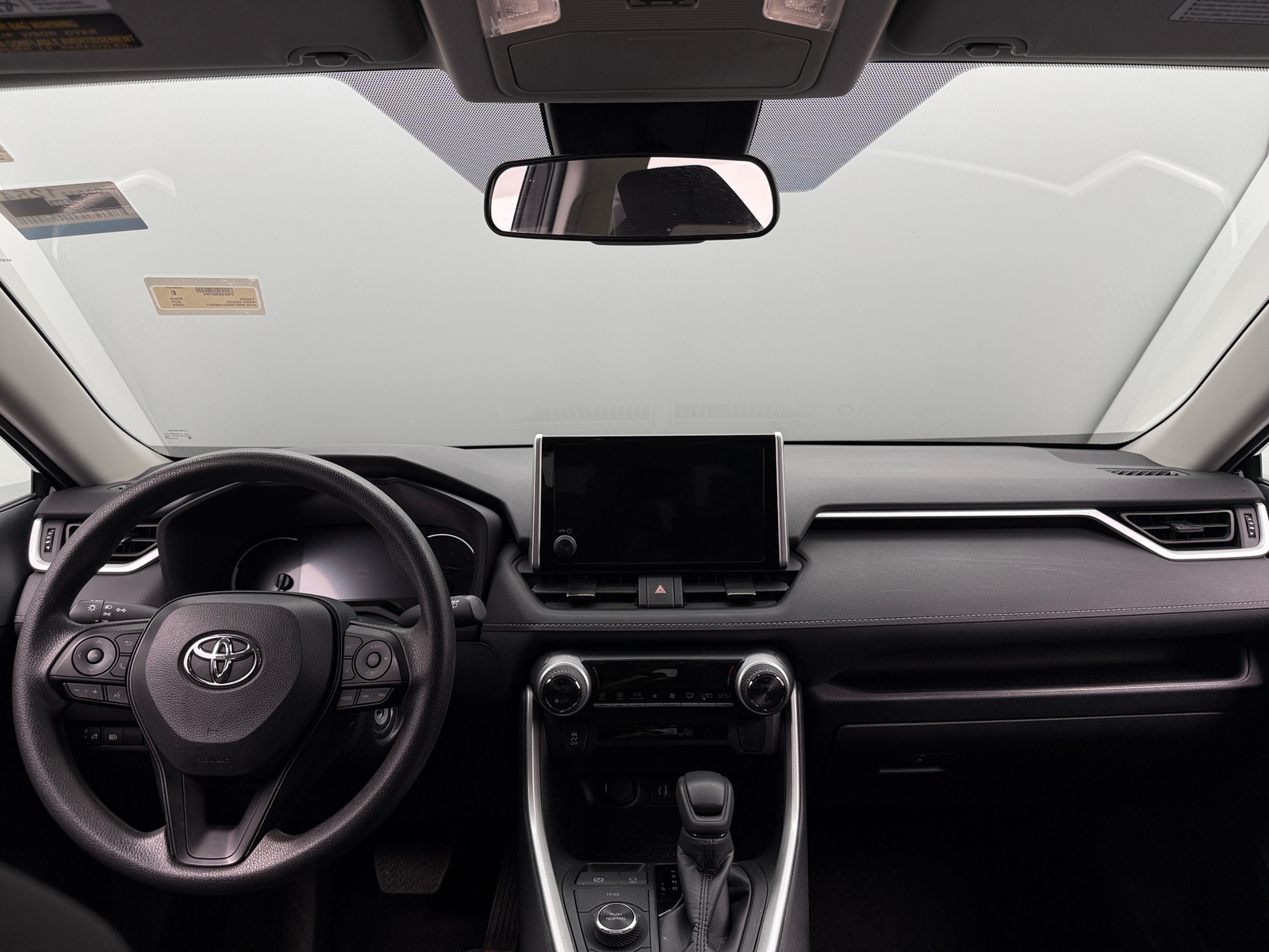 Thumbnail: 2025 Toyota RAV4 - 3