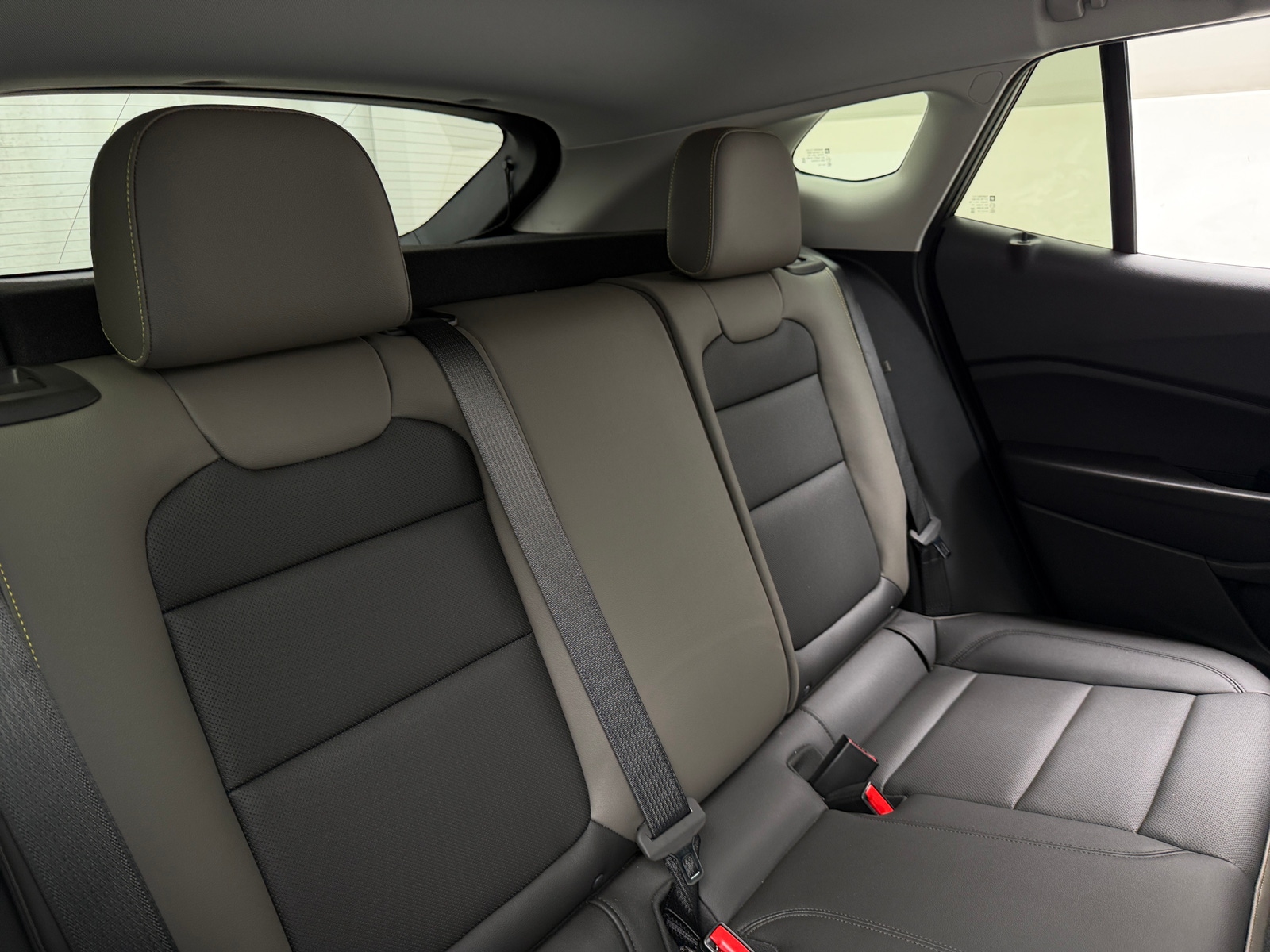 Thumbnail: 2025 Chevrolet Trax - 5