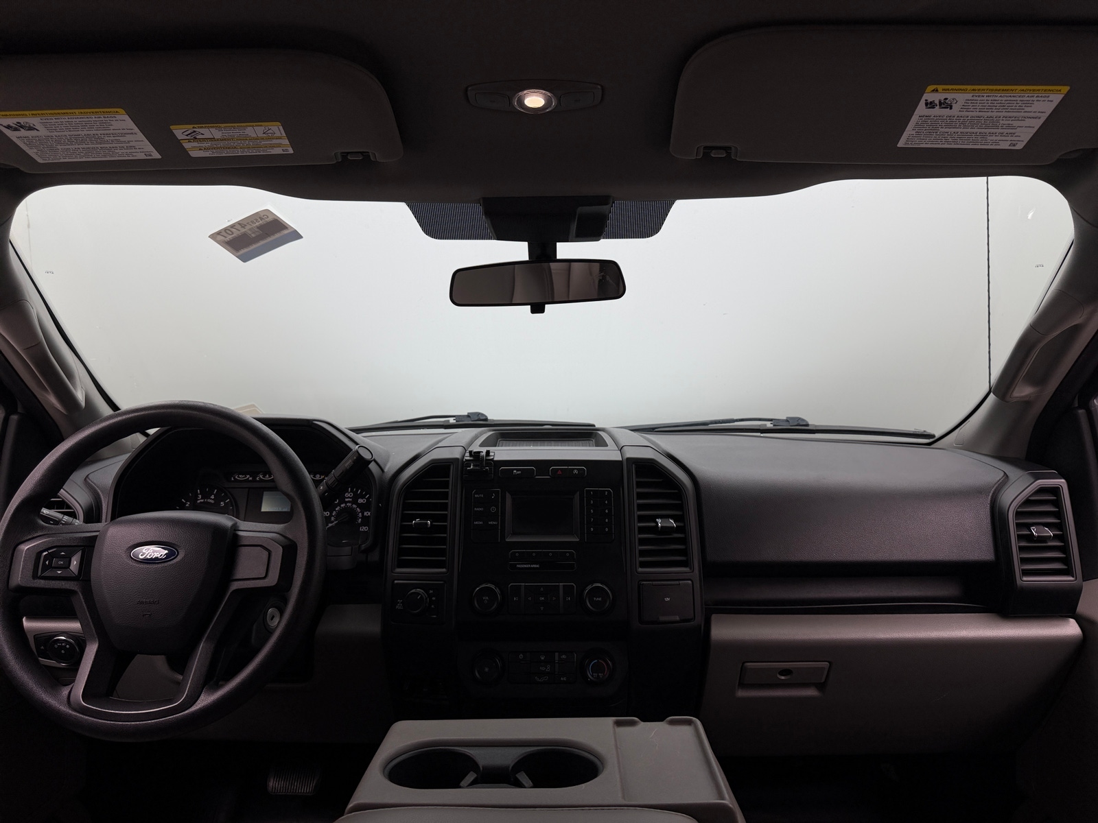 Thumbnail: 2019 Ford Econoline - 3