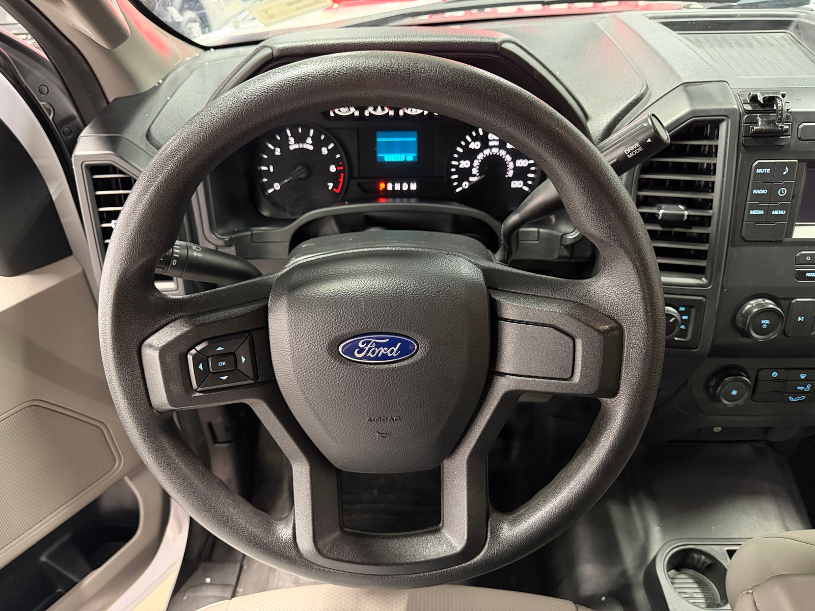Thumbnail: 2019 Ford Econoline - 5