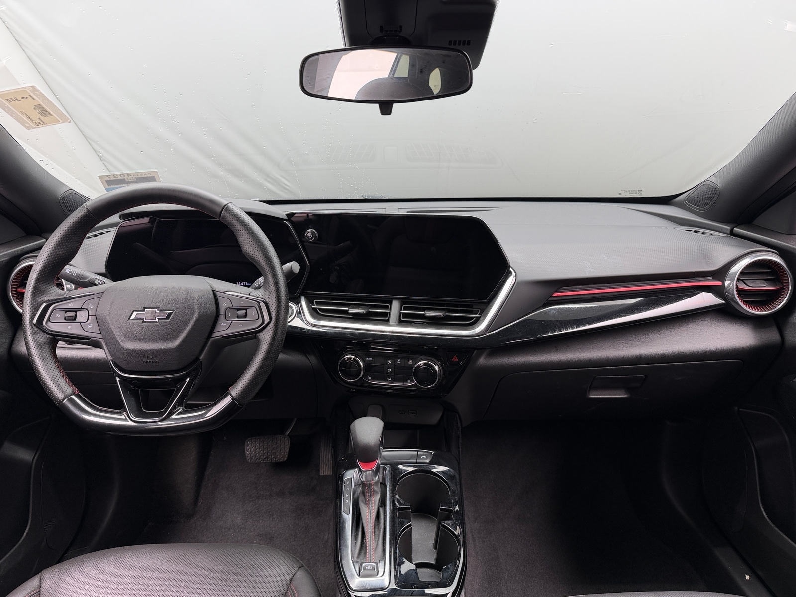 Thumbnail: 2025 Chevrolet Trax - 2