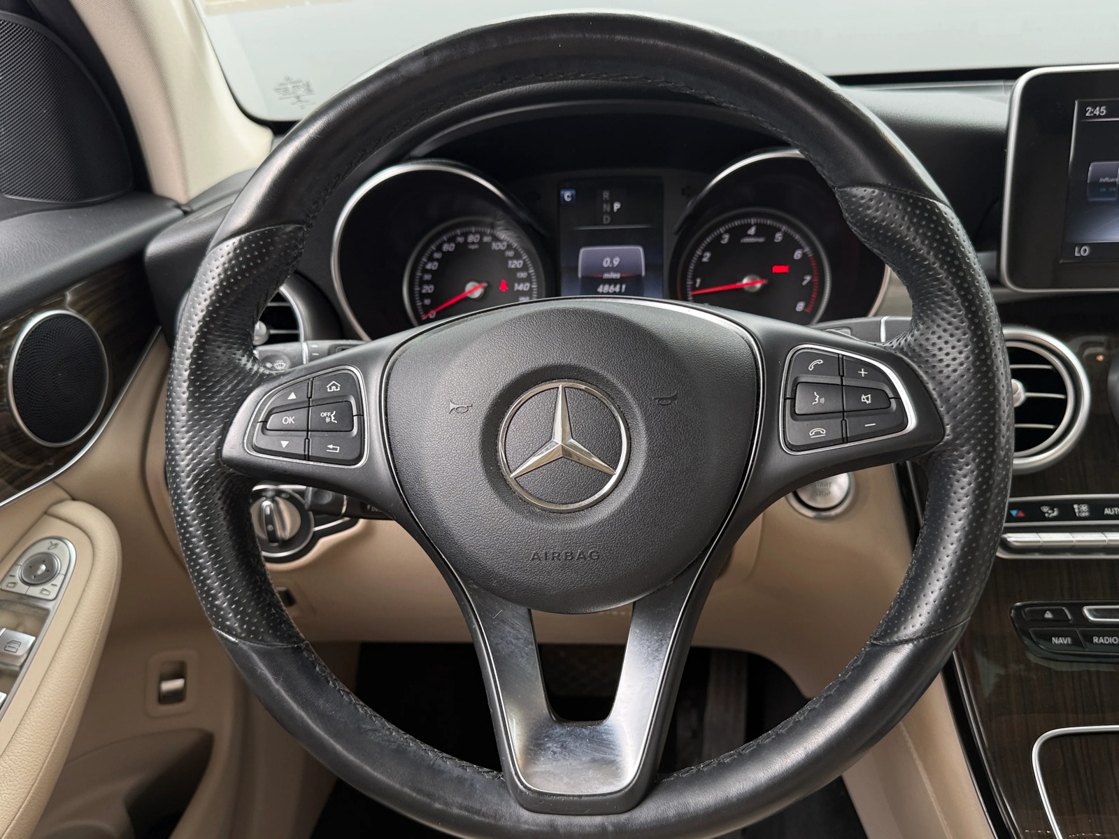 Thumbnail: 2017 Mercedes-Benz GLC - 4