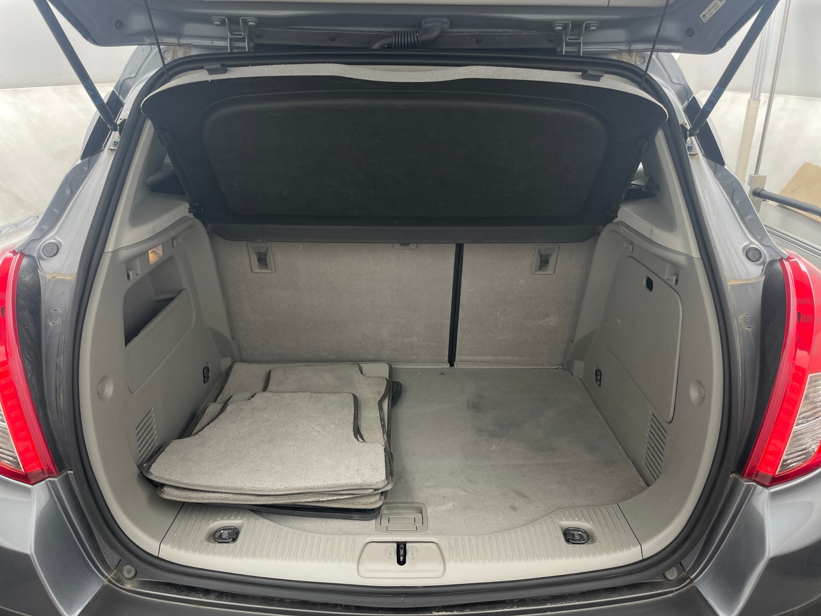 Thumbnail: 2014 Buick Encore - 6