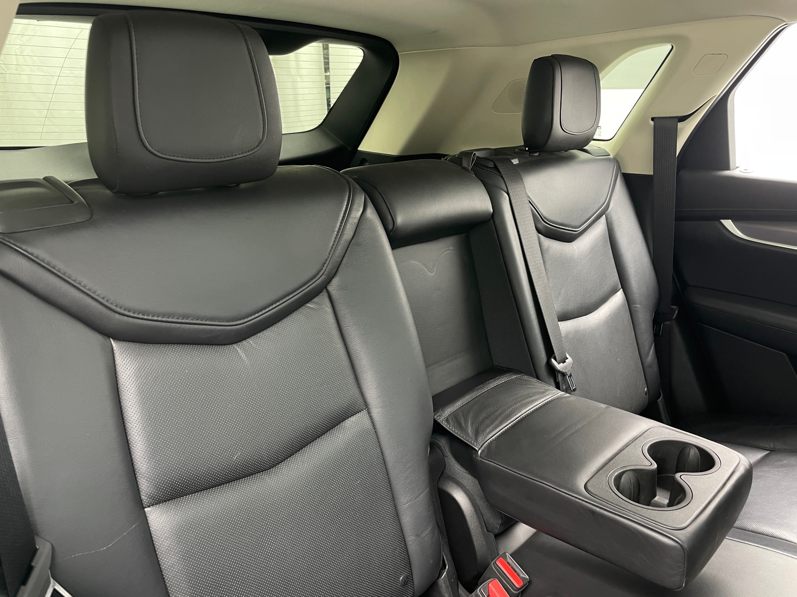 Thumbnail: 2017 Cadillac XT5 - 5