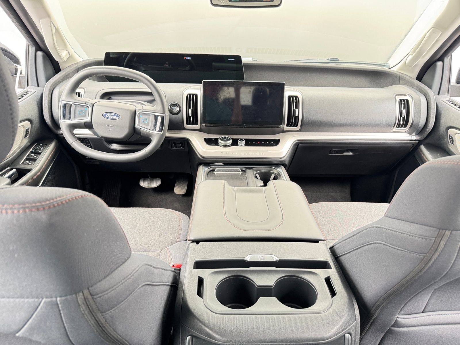 Thumbnail: 2025 Ford Expedition - 3