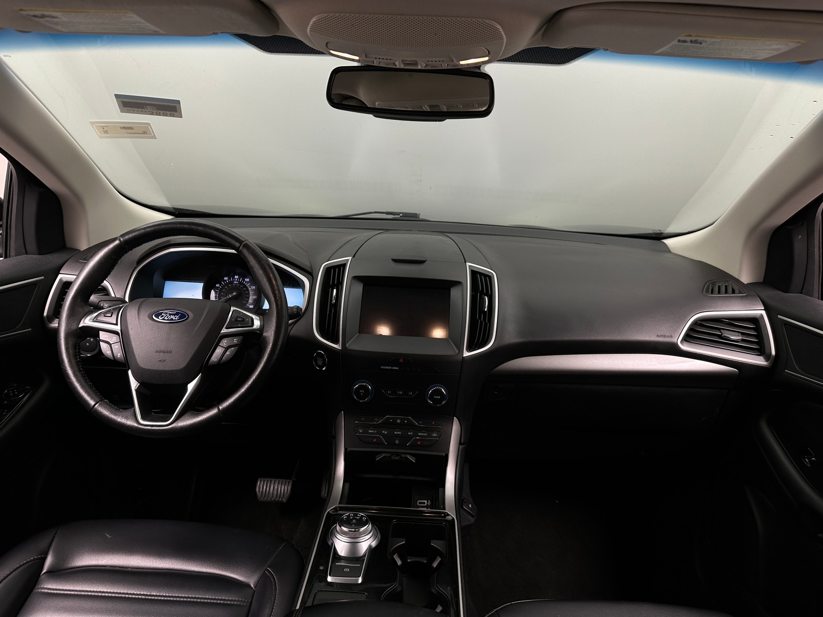 Thumbnail: 2019 Ford Edge - 2