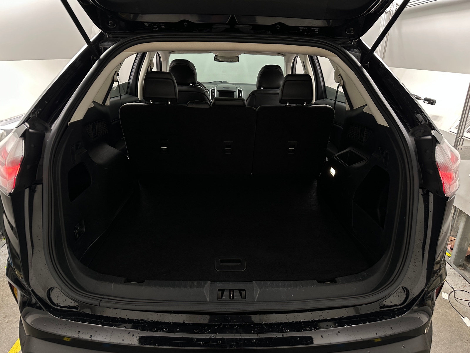 Thumbnail: 2019 Ford Edge - 6