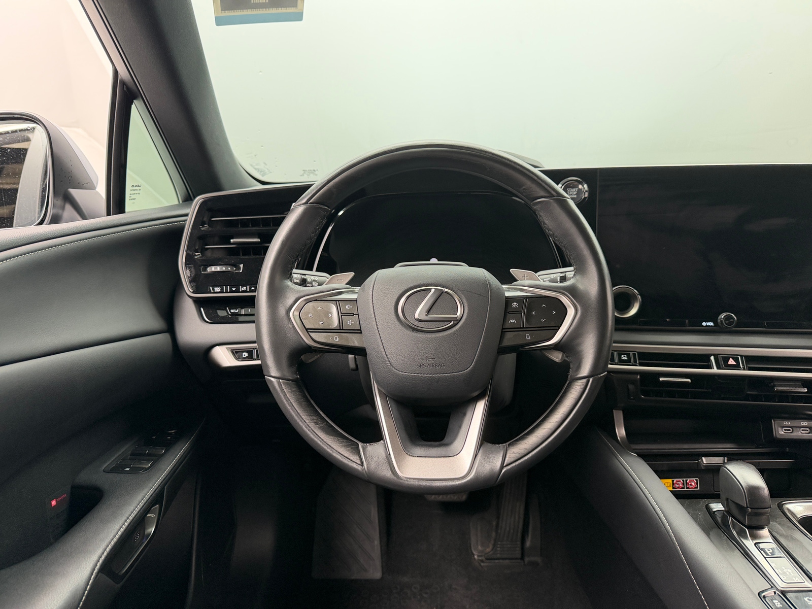 Thumbnail: 2024 Lexus RX - 4