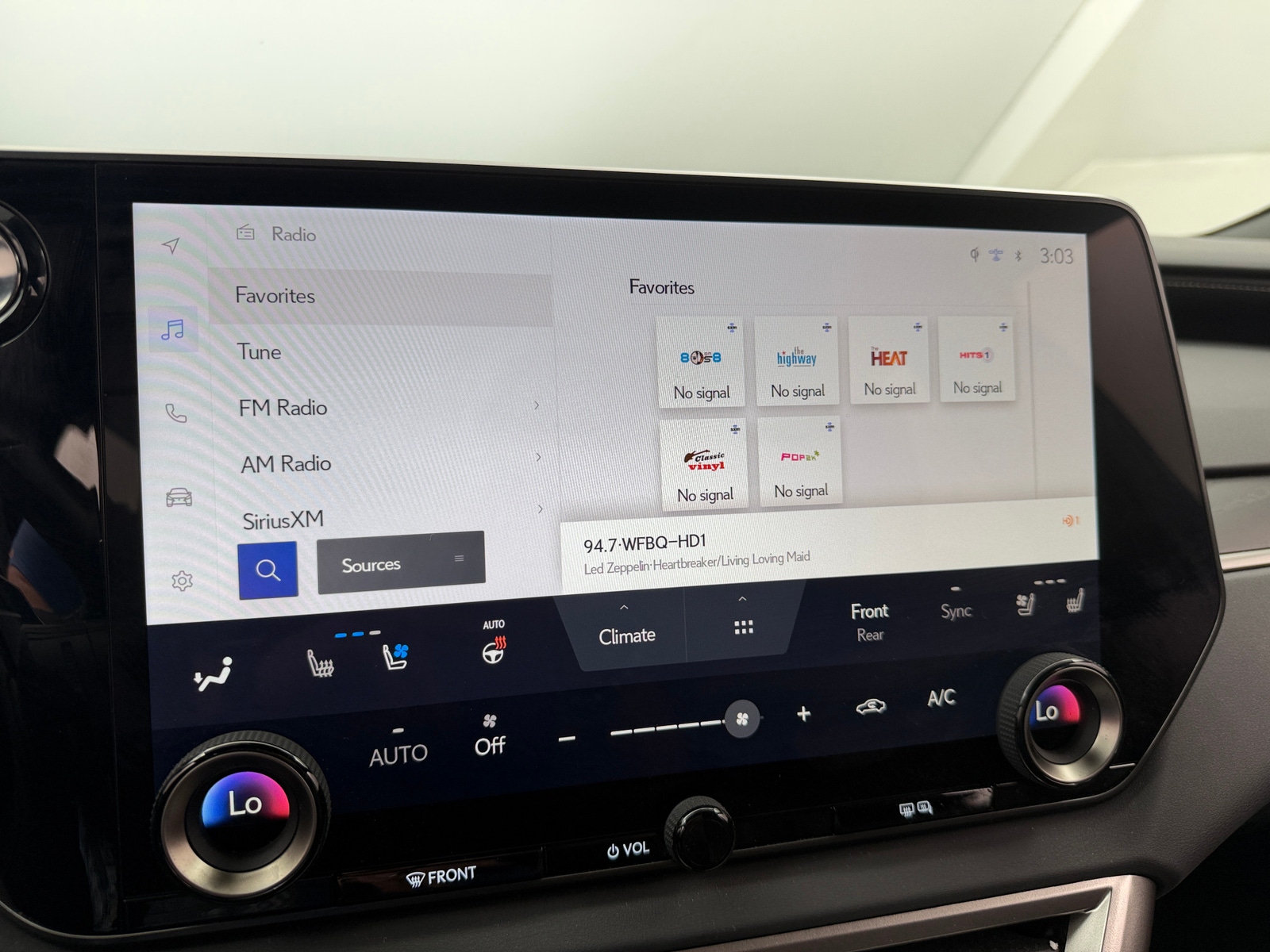 Thumbnail: 2024 Lexus RX - 3