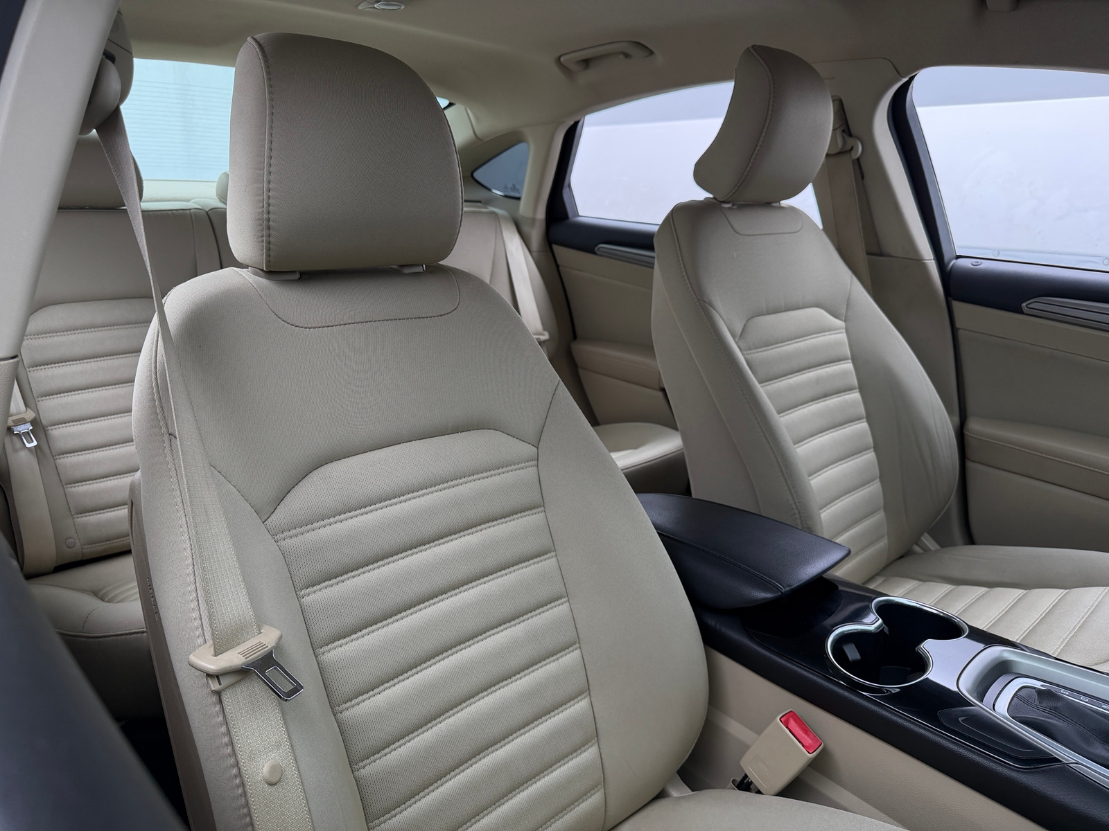 Thumbnail: 2015 Ford Fusion - 2