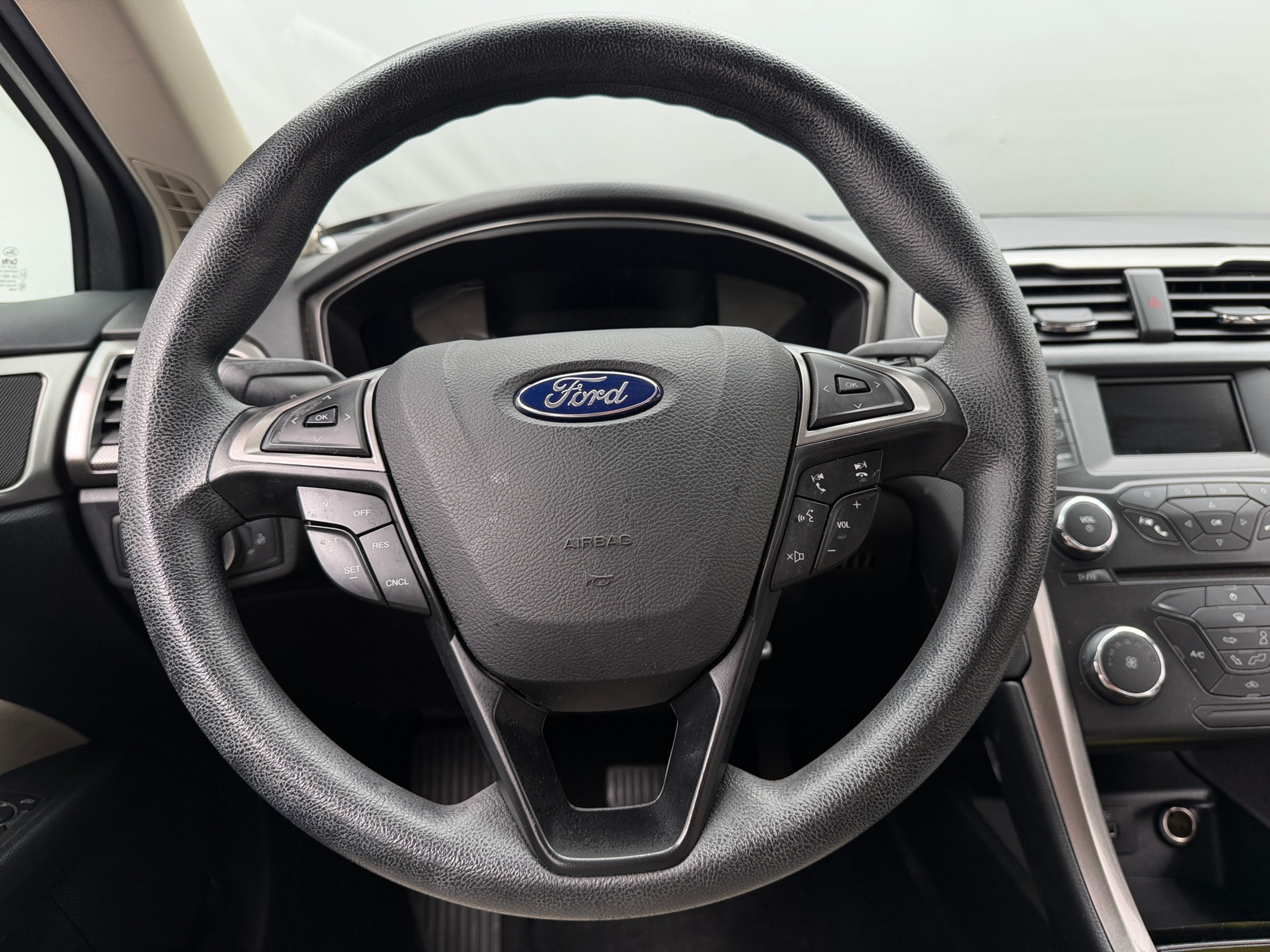 Thumbnail: 2017 Ford Fusion - 5
