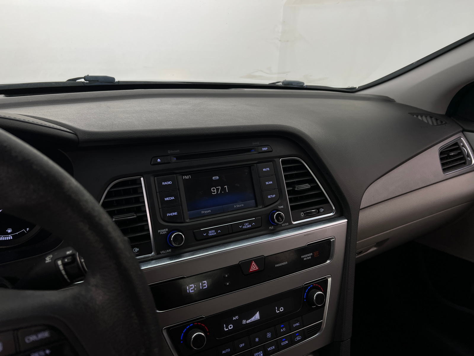 Thumbnail: 2016 Hyundai Sonata - 4