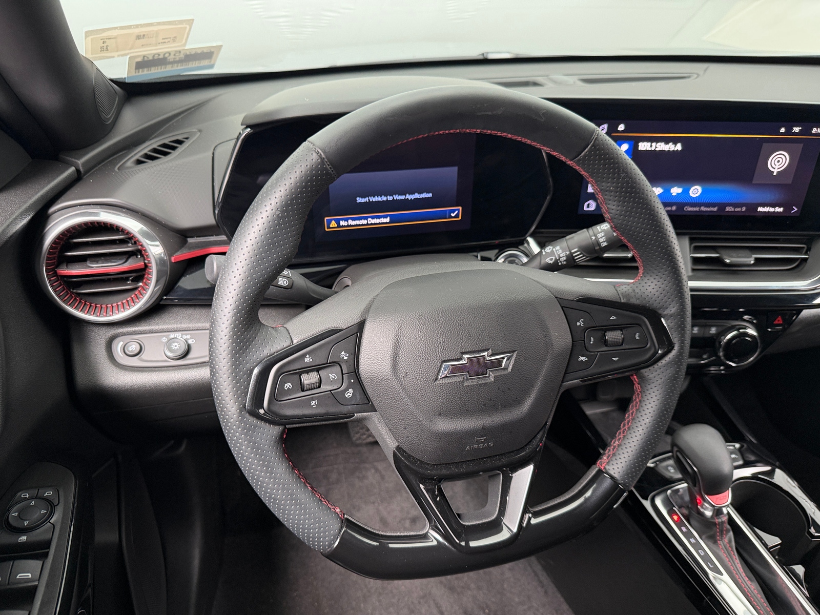 Thumbnail: 2025 Chevrolet Trax - 4