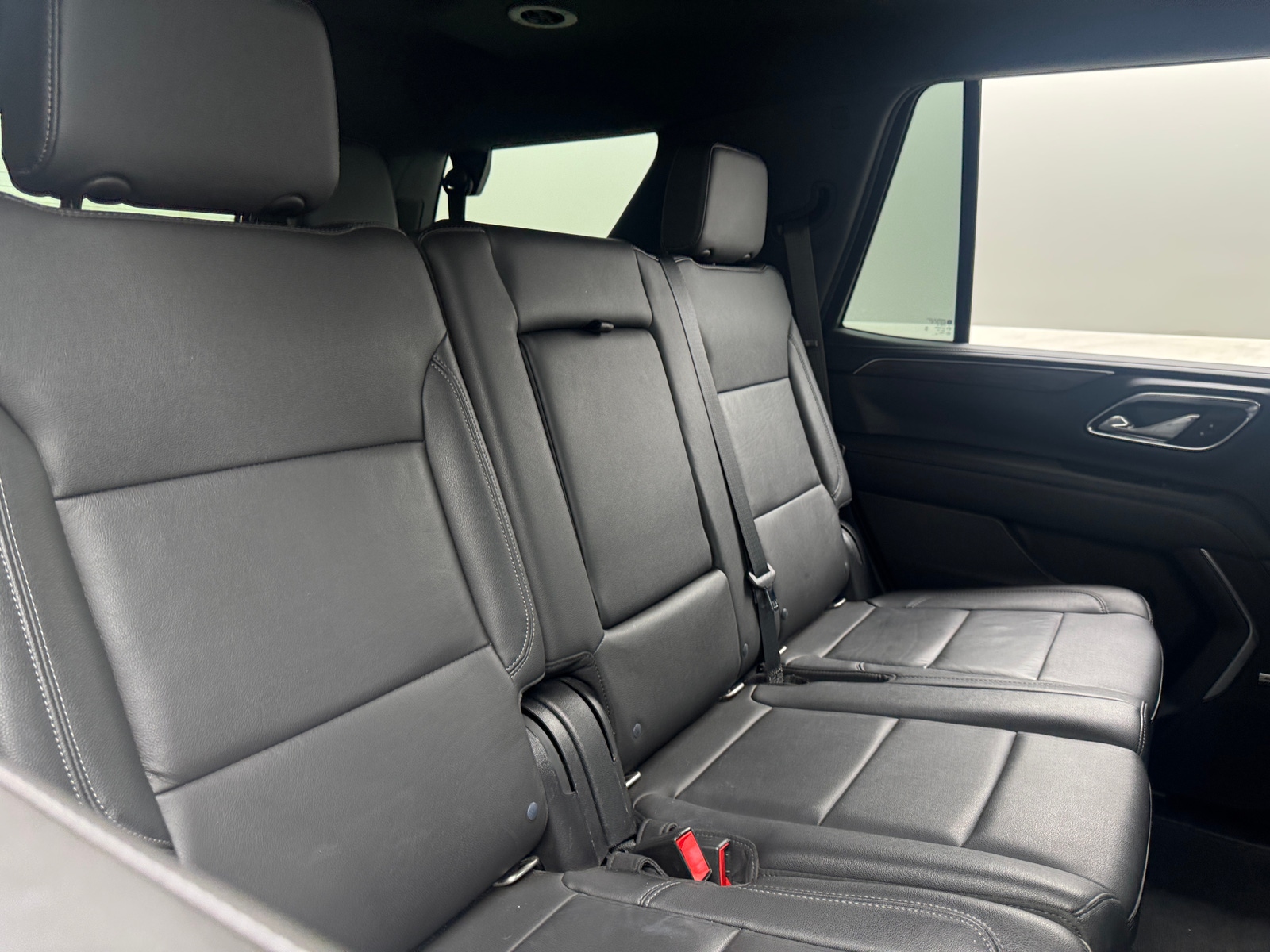 Thumbnail: 2021 Chevrolet Tahoe - 5