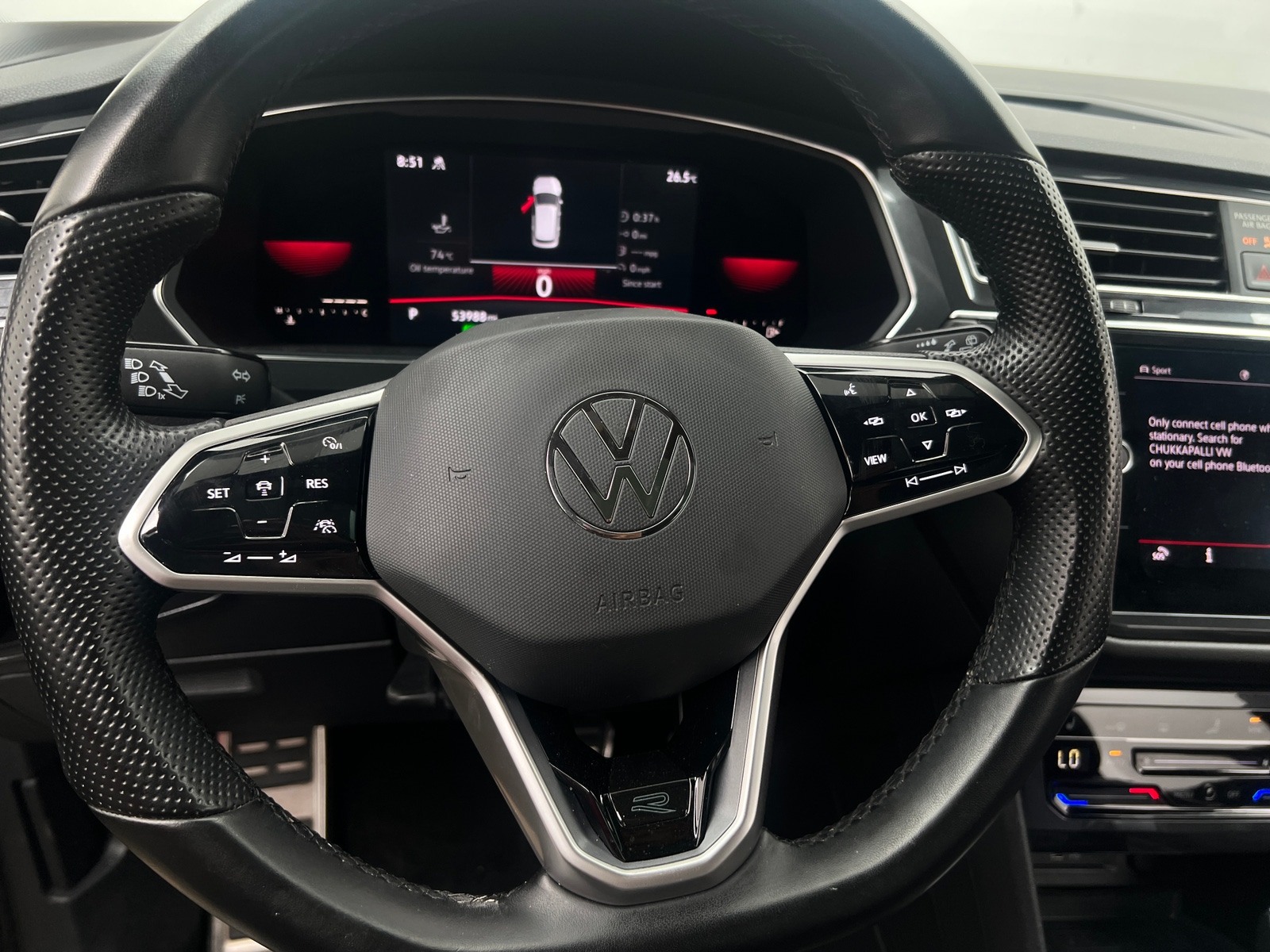 Thumbnail: 2022 Volkswagen Tiguan - 4