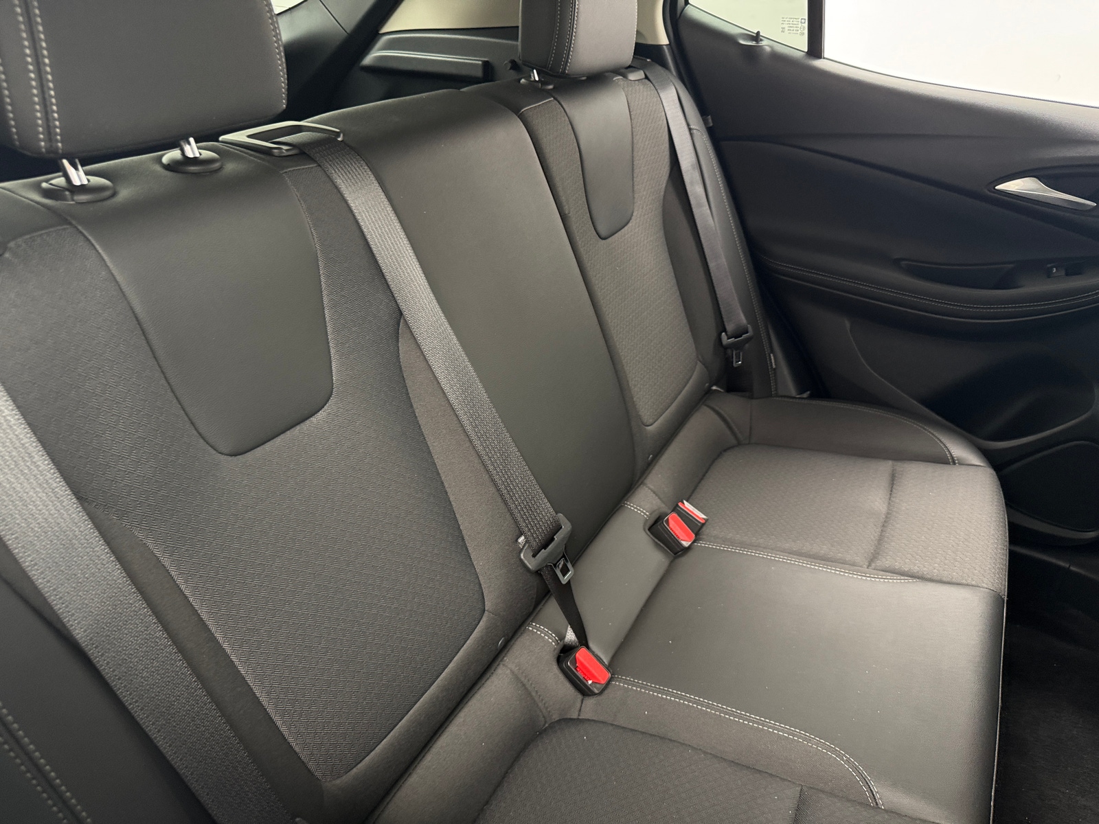 Thumbnail: 2025 Buick Encore GX - 5