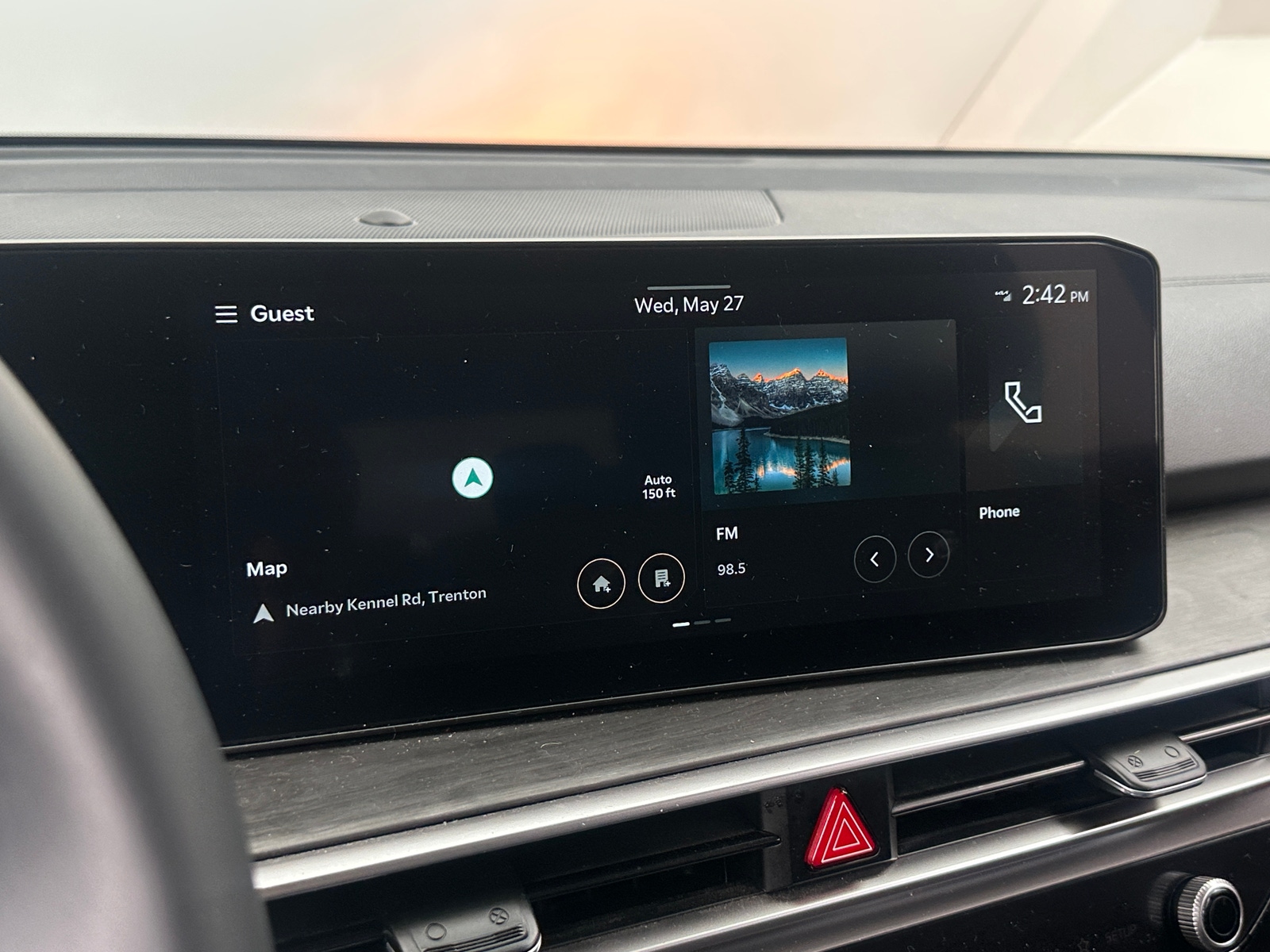 Thumbnail: 2024 Kia Sorento - 3