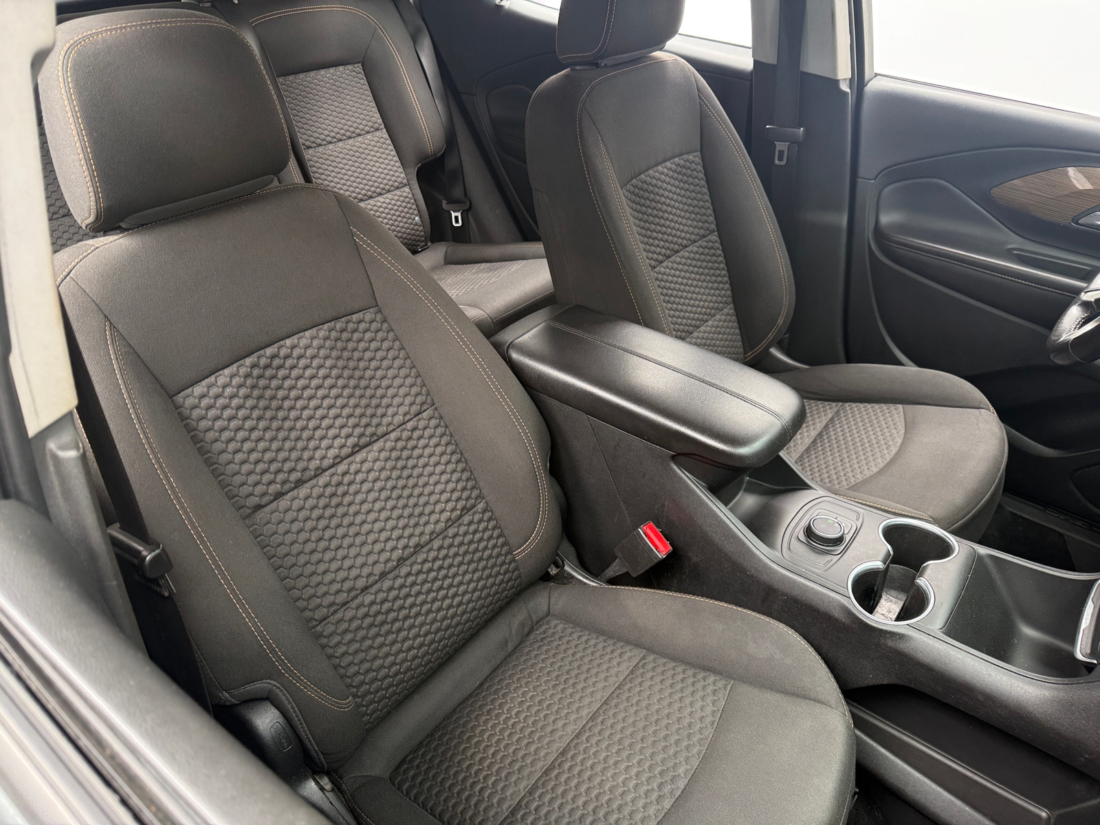 Thumbnail: 2020 GMC Terrain - 2