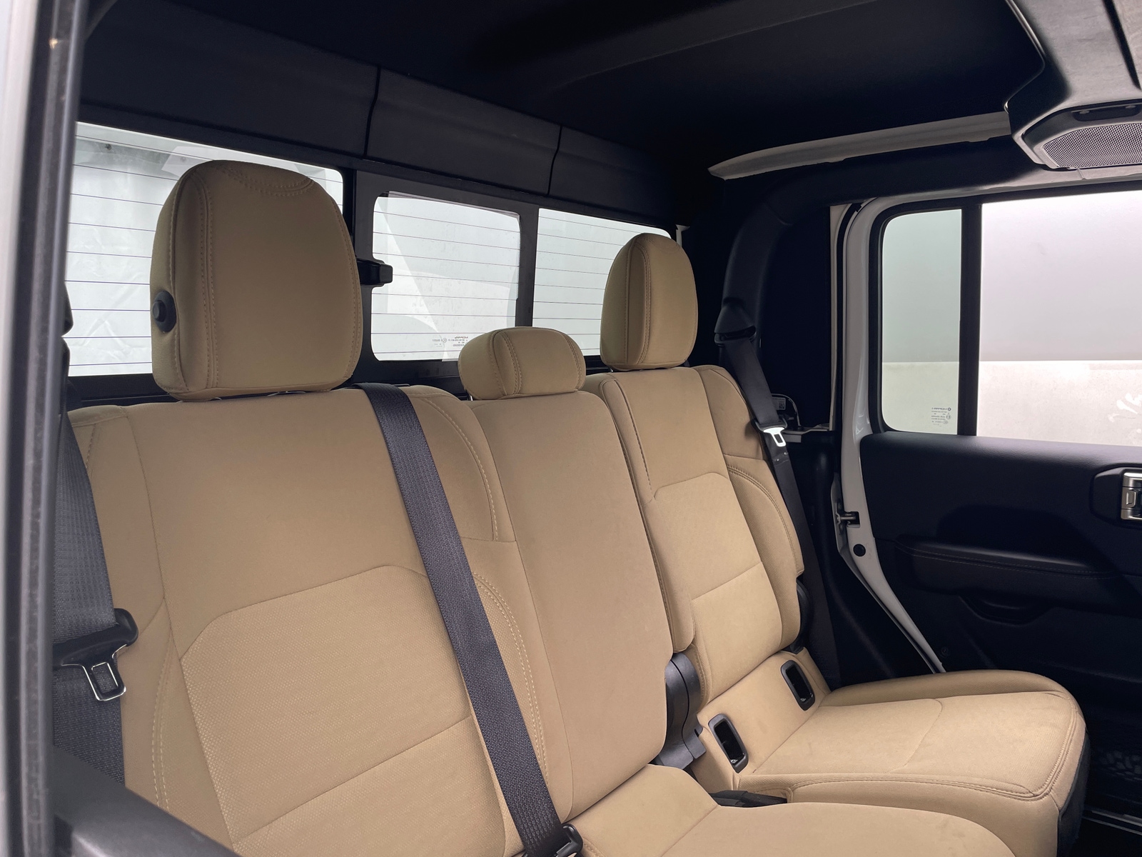 Thumbnail: 2021 Jeep Gladiator - 6
