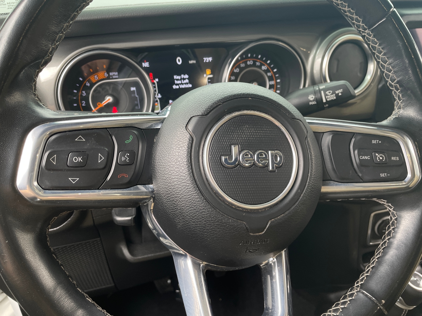 Thumbnail: 2021 Jeep Gladiator - 5