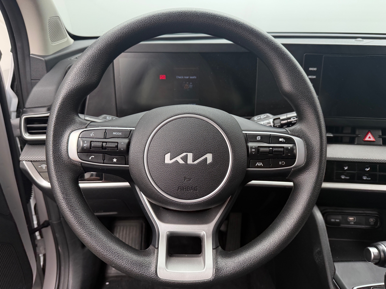 Thumbnail: 2025 Kia Sportage - 5