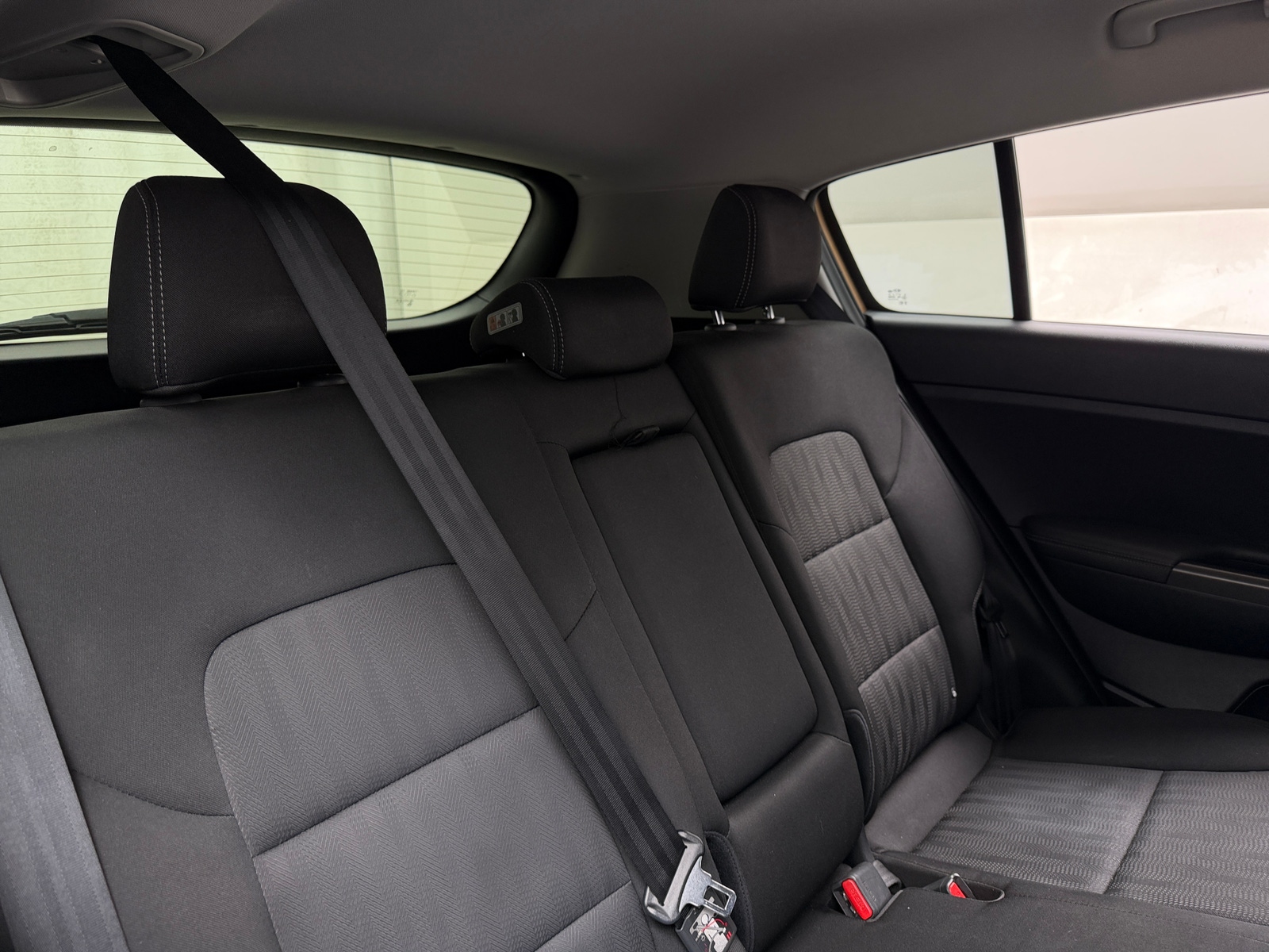 Thumbnail: 2020 Kia Sportage - 6