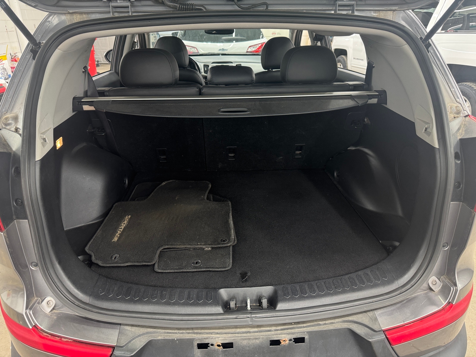 Thumbnail: 2014 Kia Sportage - 6