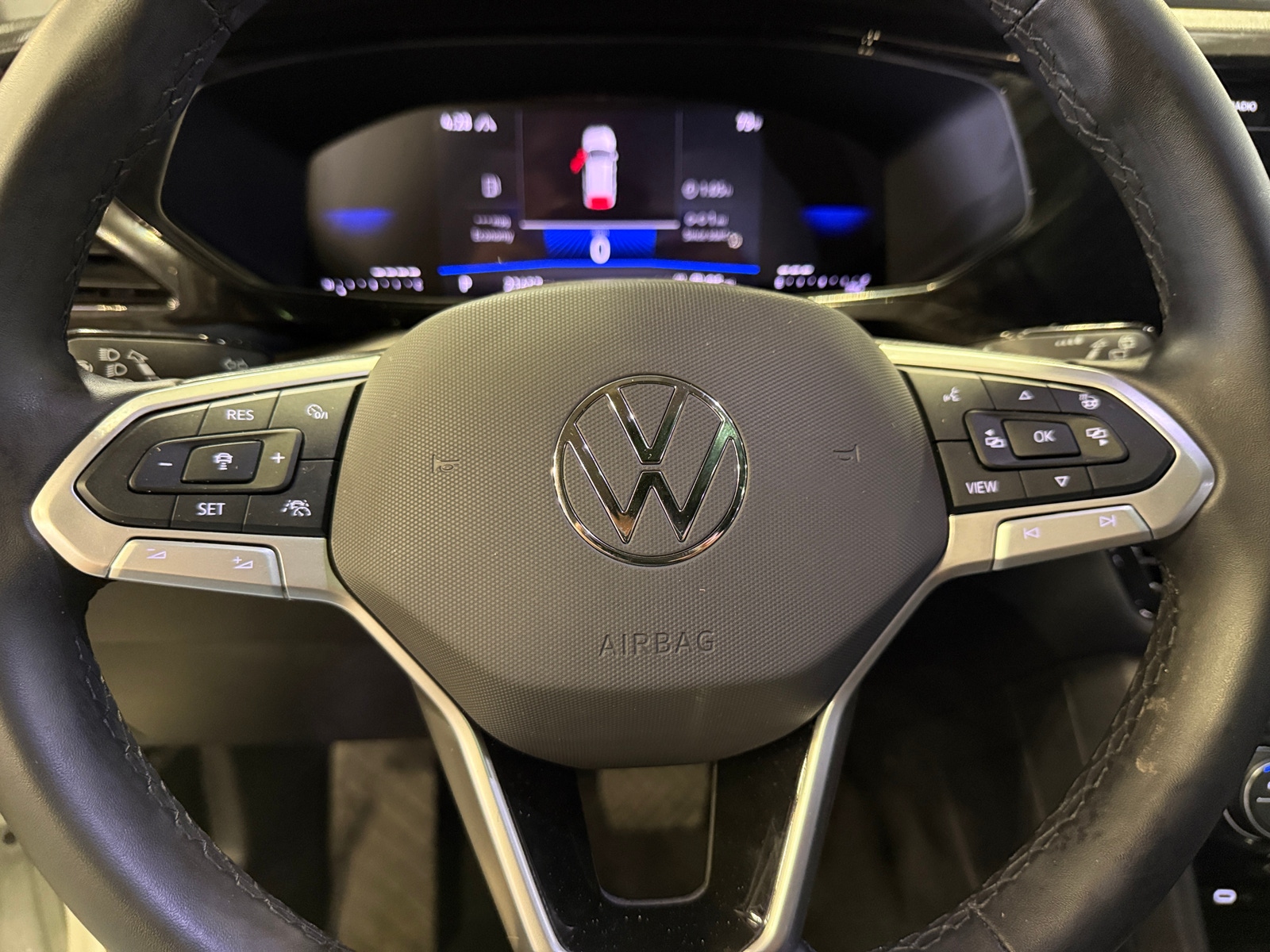 Thumbnail: 2024 Volkswagen Taos - 5