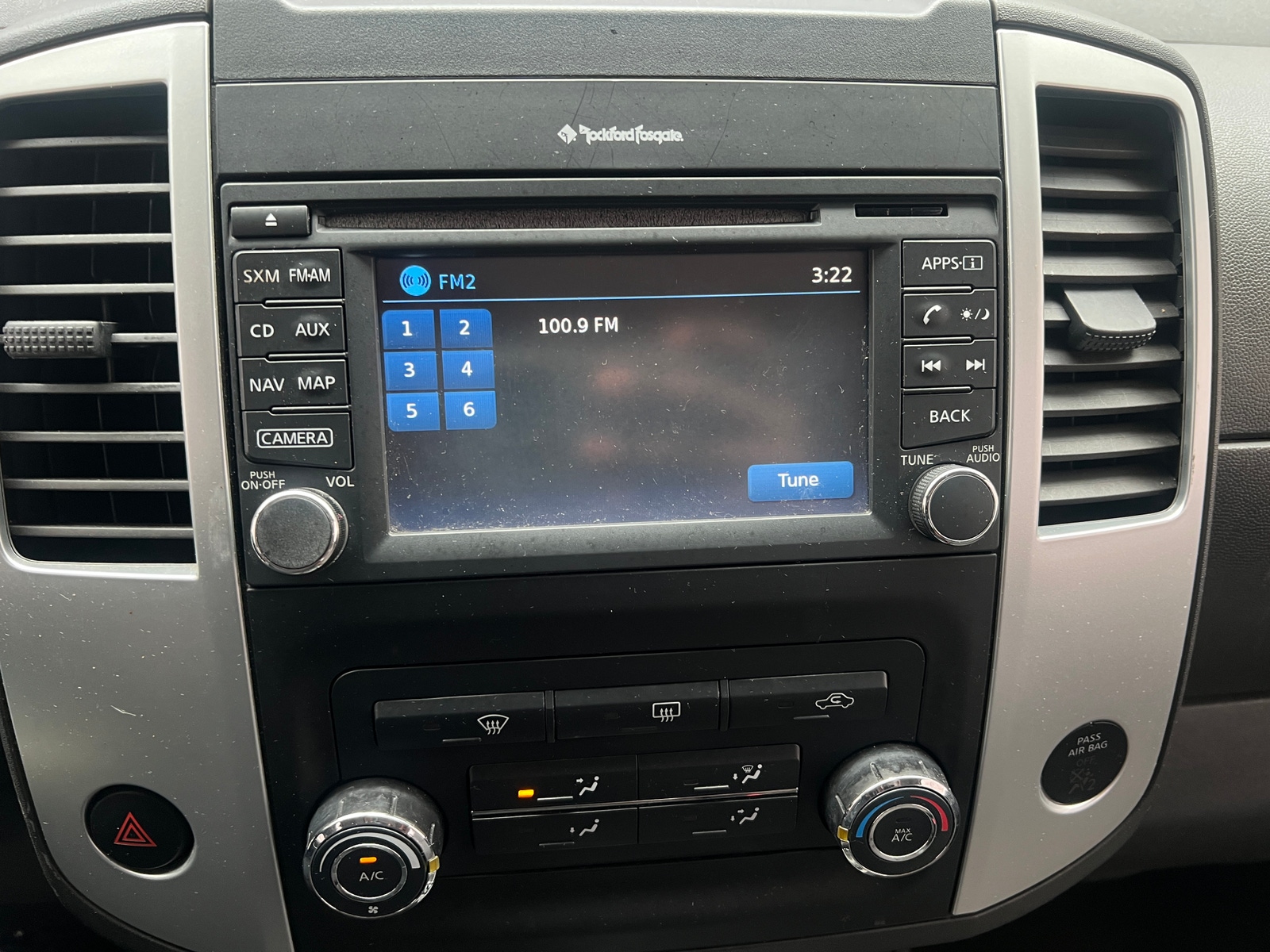 Thumbnail: 2015 Nissan Xterra - 4