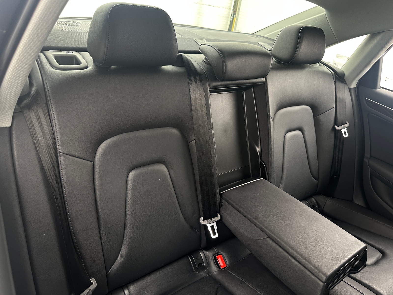 Thumbnail: 2016 Audi A4 - 5