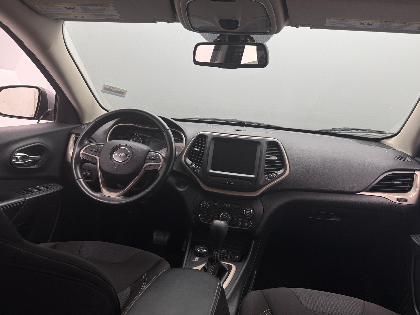 Thumbnail: 2015 Jeep Cherokee - 3