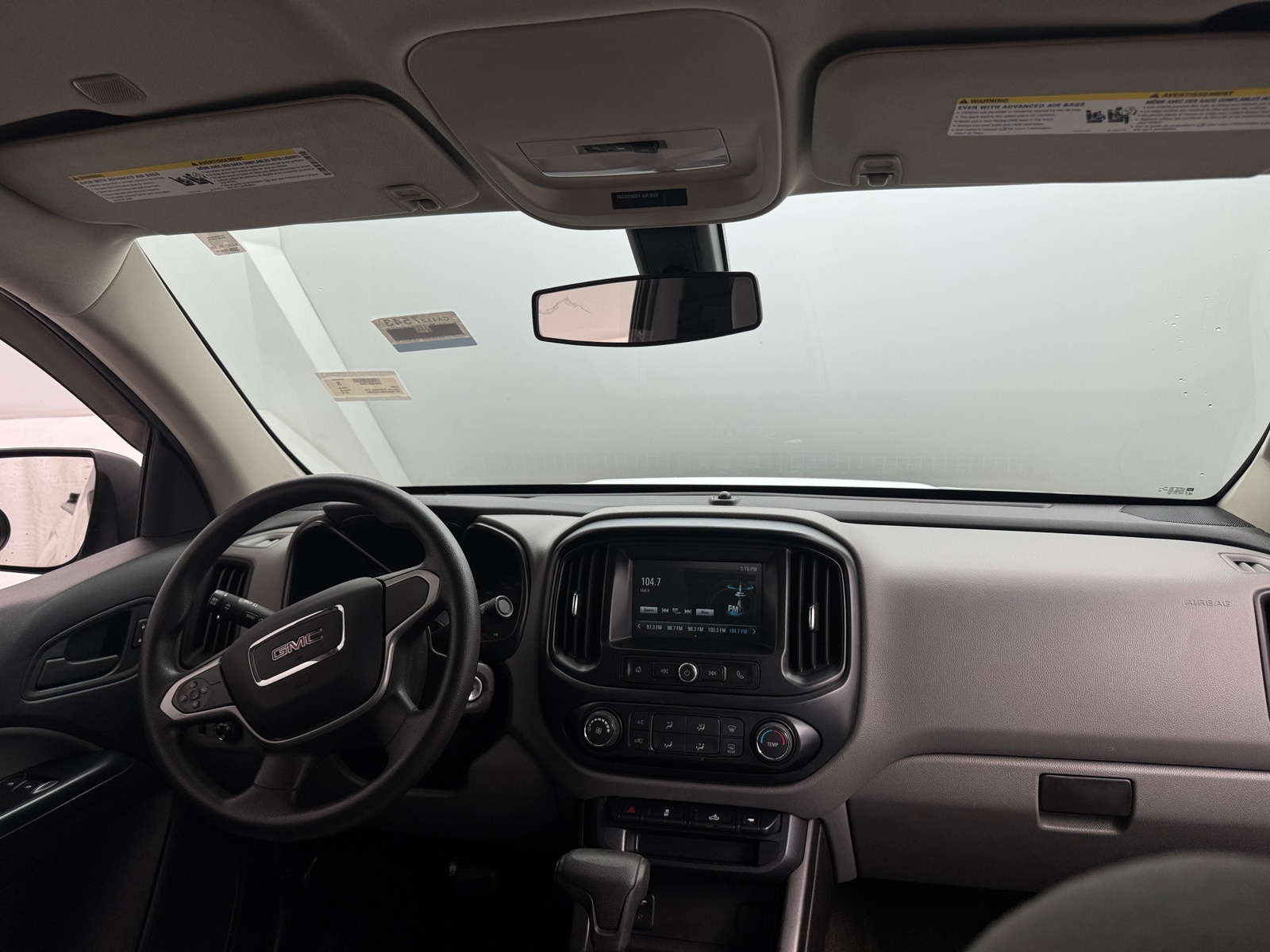 Thumbnail: 2018 GMC Canyon - 3