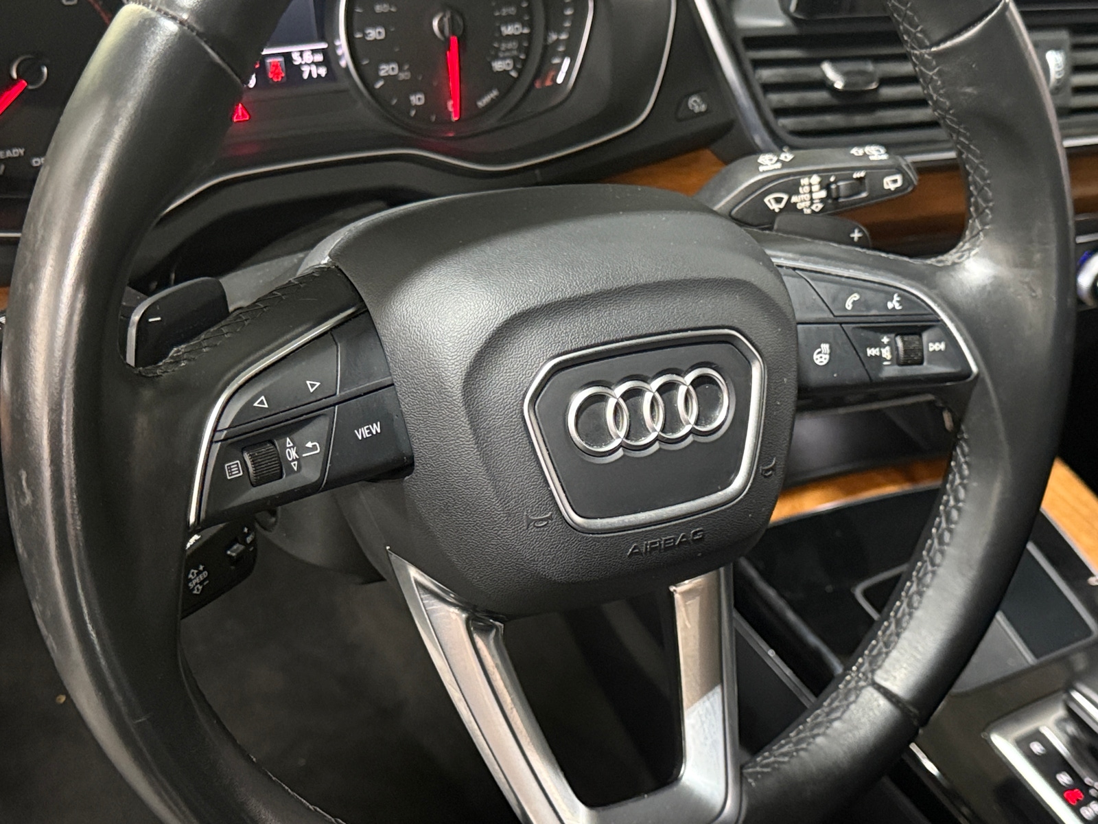 Thumbnail: 2023 Audi Q5 - 4