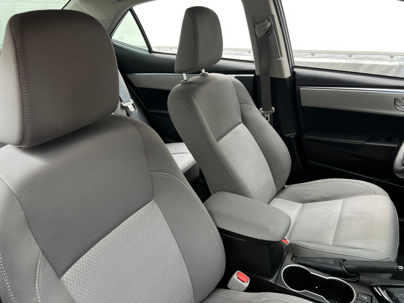 Thumbnail: 2014 Toyota Corolla - 2
