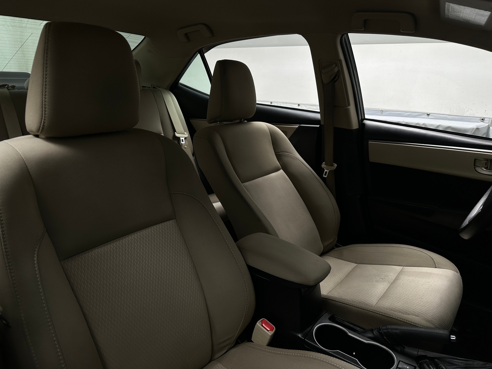 Thumbnail: 2015 Toyota Corolla - 2