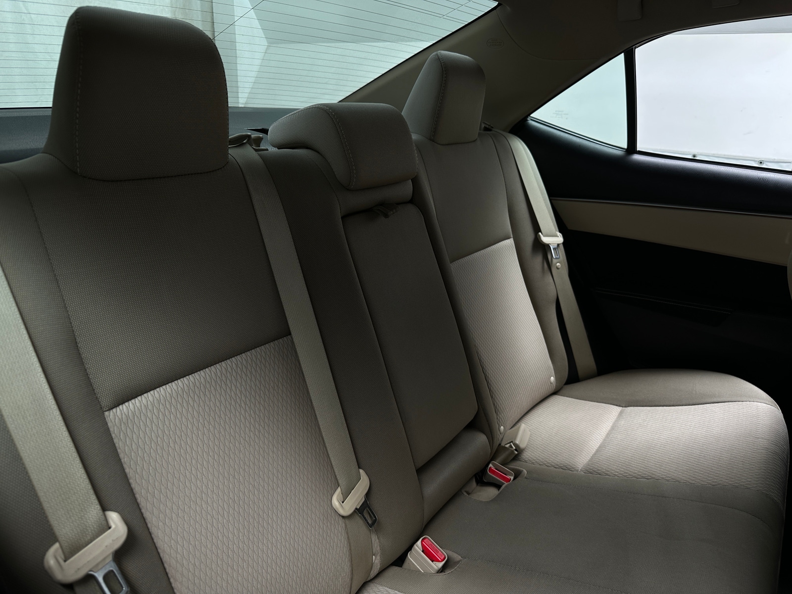 Thumbnail: 2015 Toyota Corolla - 6