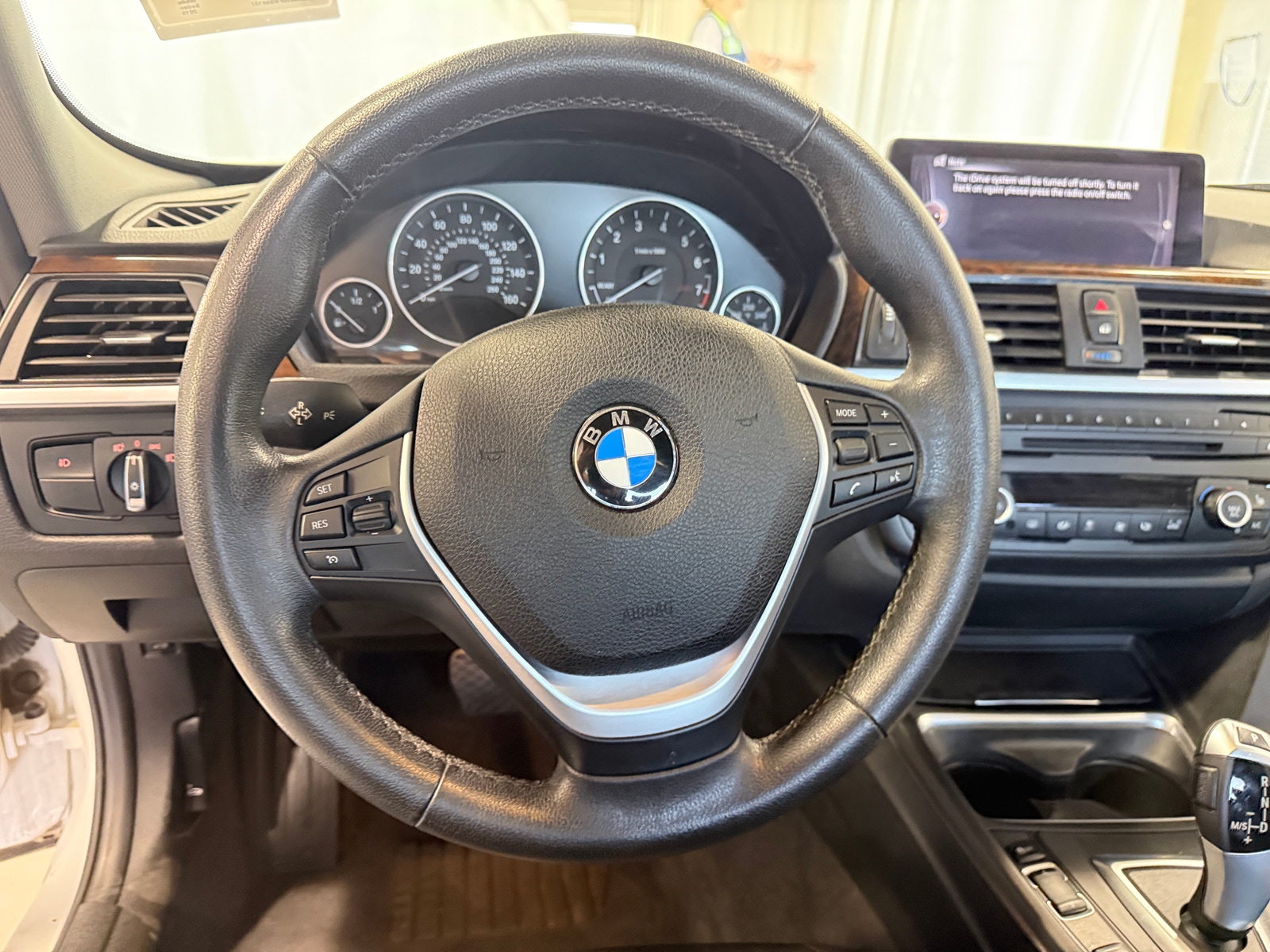 Thumbnail: 2015 BMW 3 Series - 4