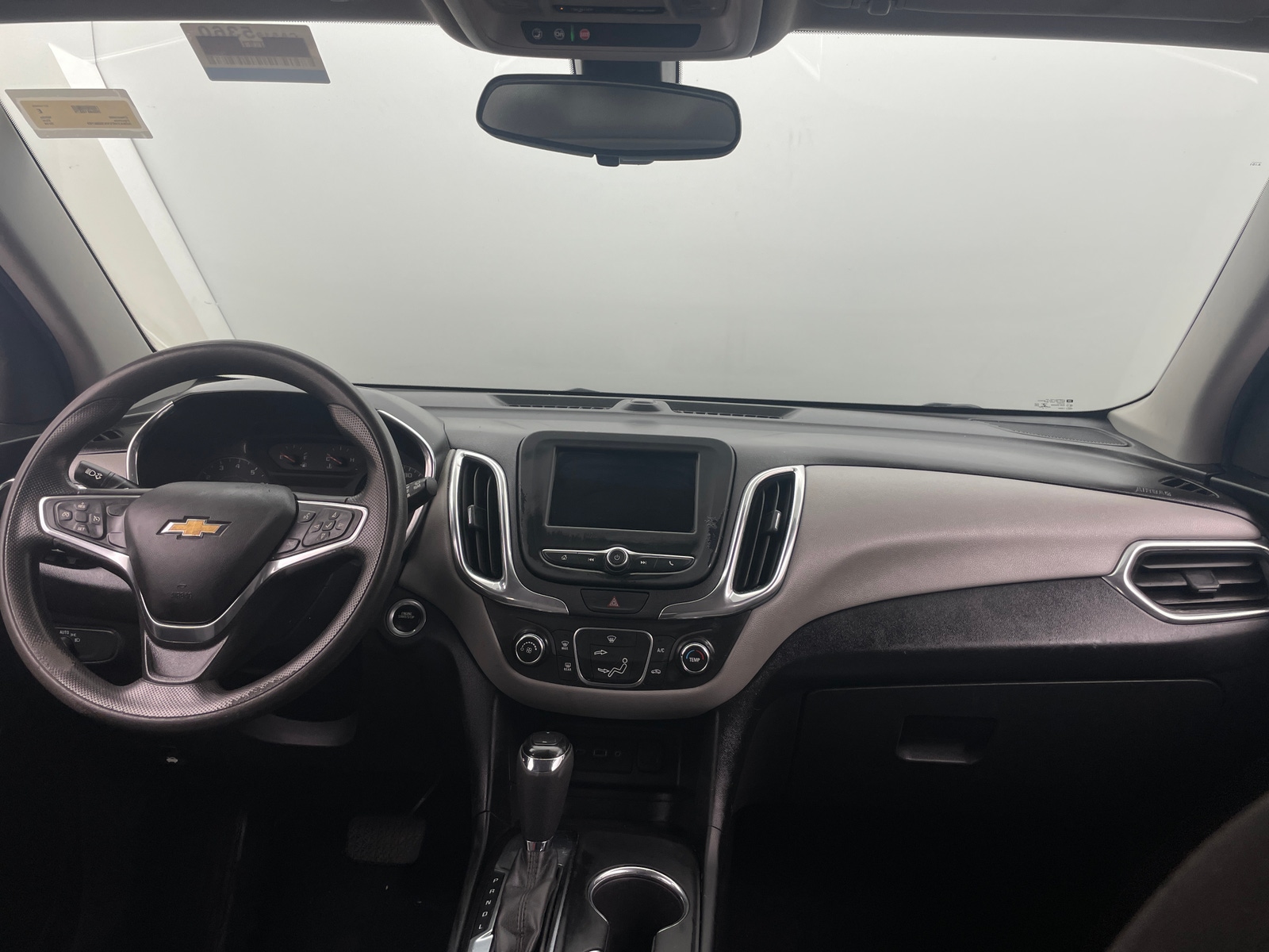 Thumbnail: 2019 Chevrolet Equinox - 3