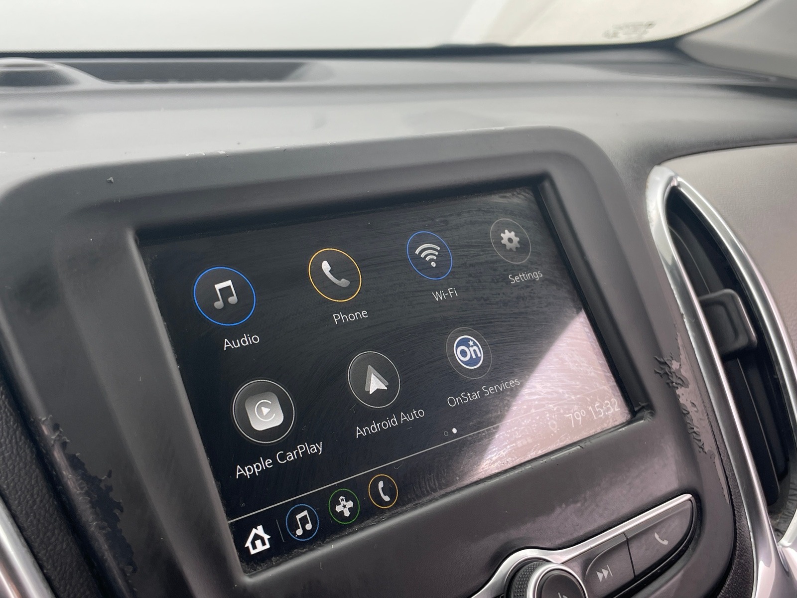 Thumbnail: 2019 Chevrolet Equinox - 4