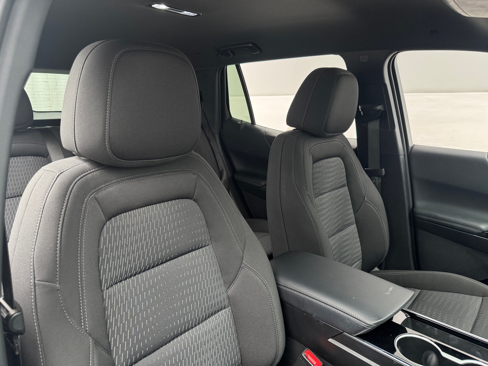 Thumbnail: 2025 Chevrolet Equinox - 2