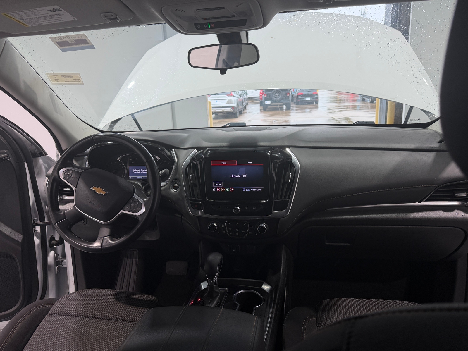 Thumbnail: 2021 Chevrolet Traverse - 3