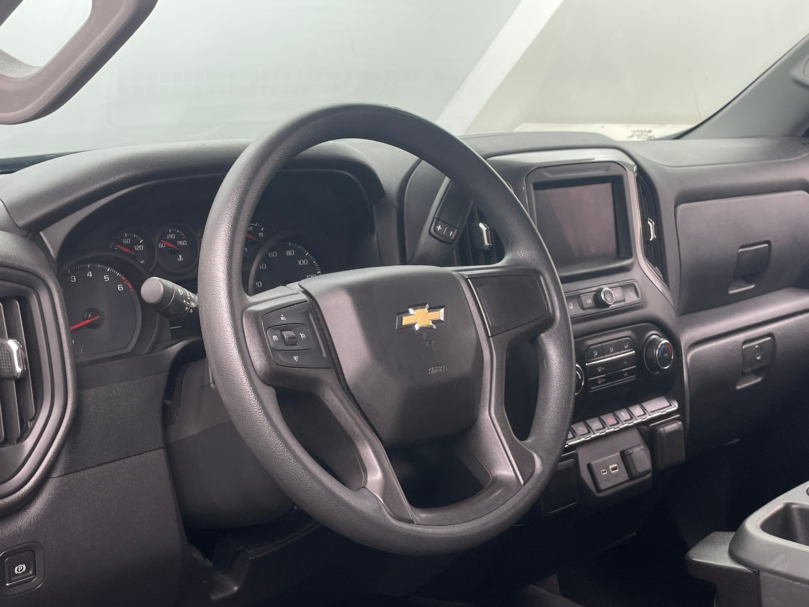 Thumbnail: 2021 Chevrolet Silverado 1500 - 5