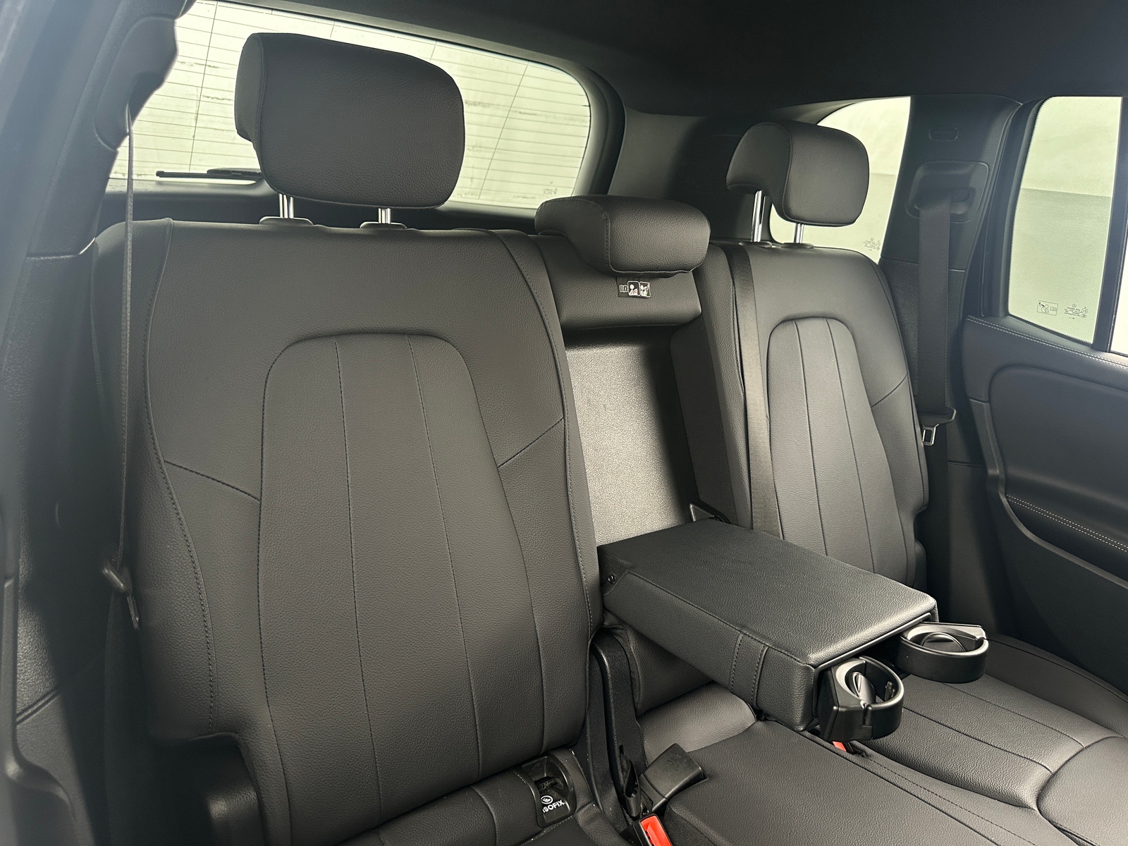 Thumbnail: 2025 Mercedes-Benz GLB - 5