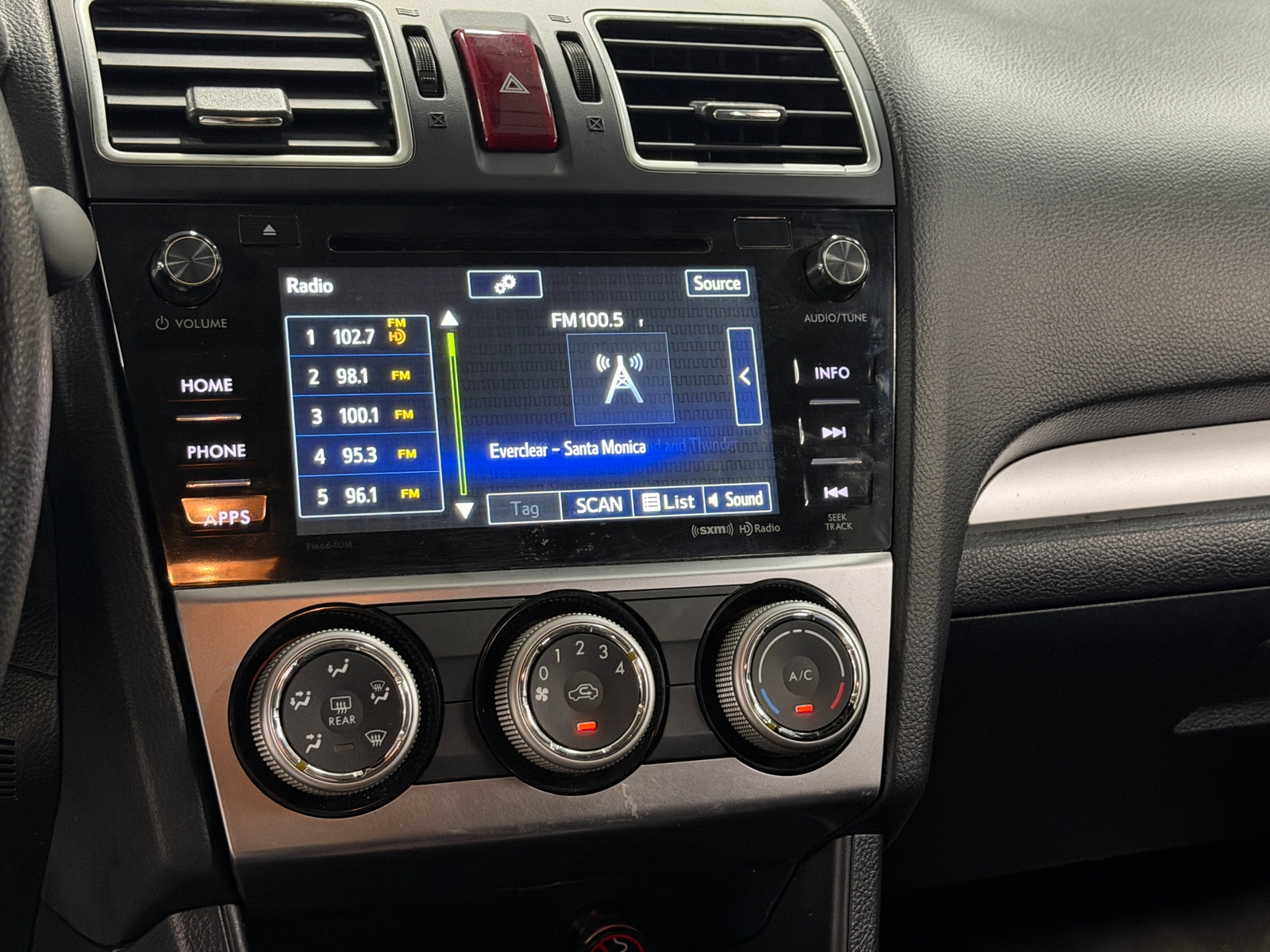 Thumbnail: 2015 Subaru XV Crosstrek - 4