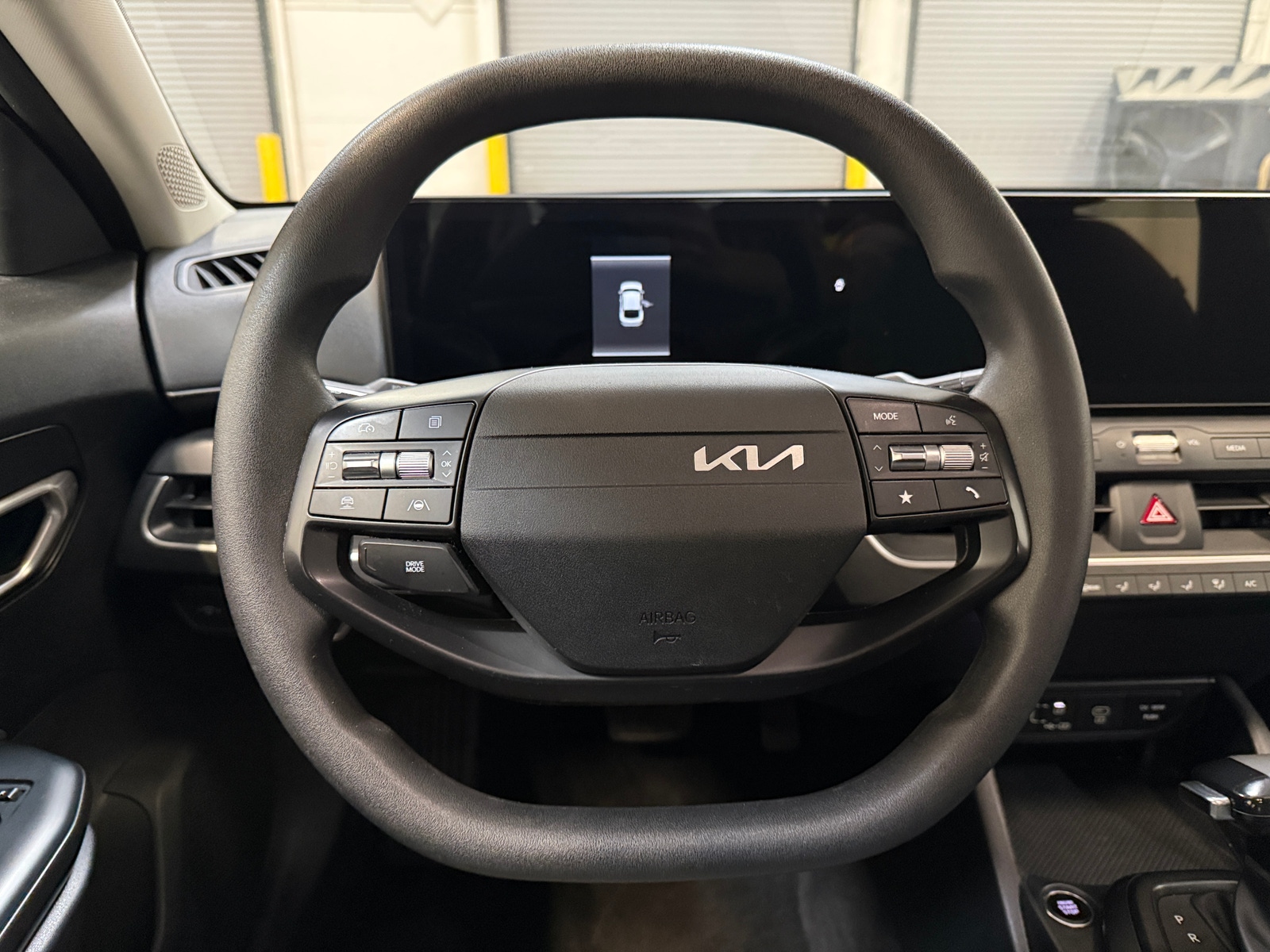 Thumbnail: 2025 Kia K4 - 5