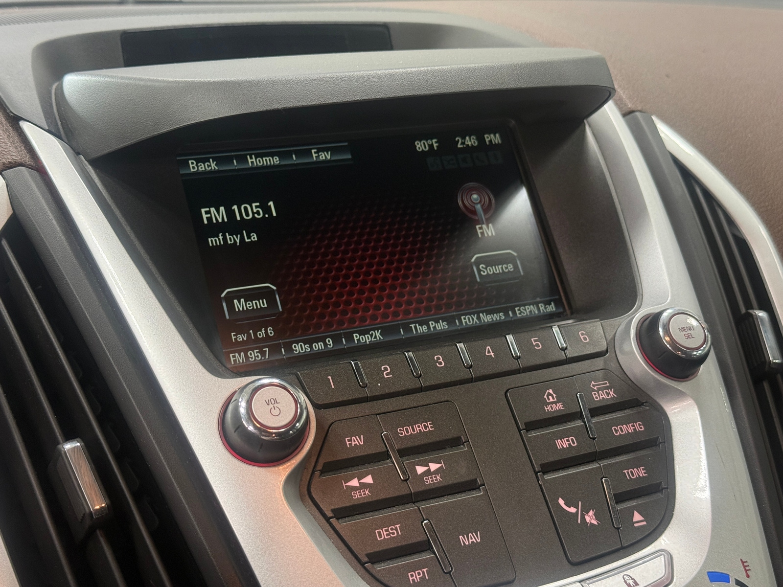 Thumbnail: 2015 GMC Terrain - 3