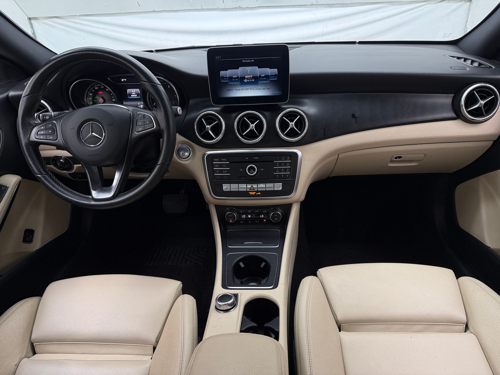 Thumbnail: 2019 Mercedes-Benz CLA - 2